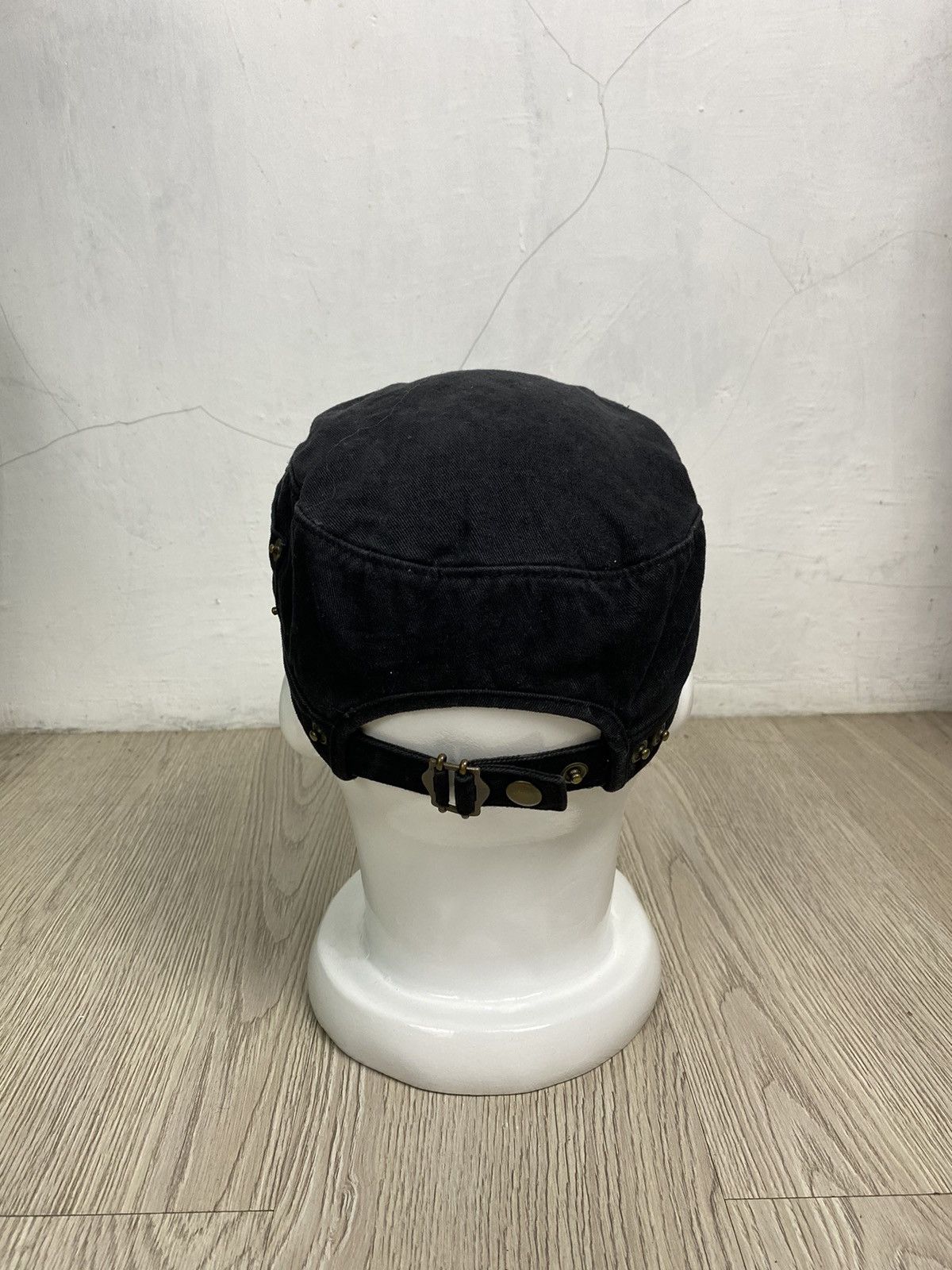 If Six Was Nine × Japanese Brand × Le Grande Bleu (L.G.B.) 2000s Cadet Studed distressed pocket hat Size ONE SIZE - 3 Thumbnail
