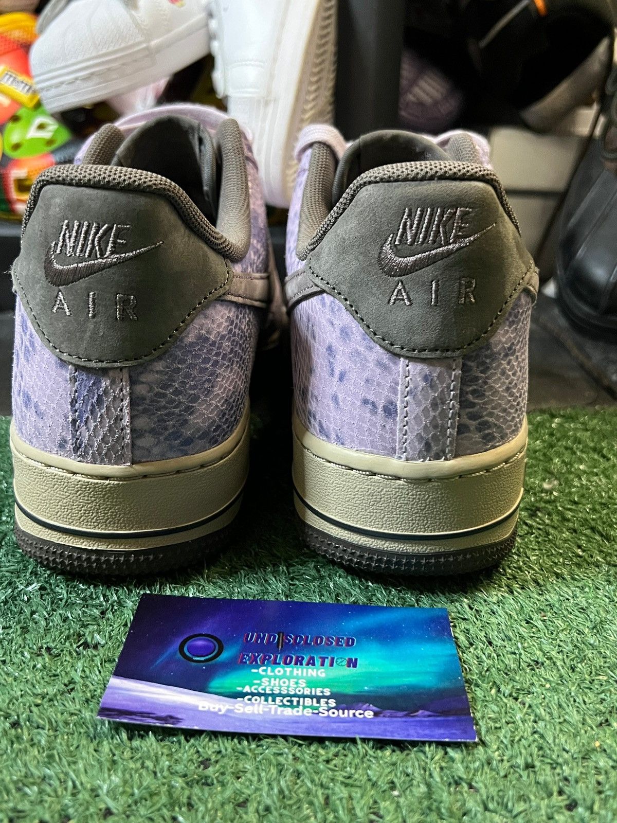 Nike Nike Air Force 1 low purple snakeskin Size US 10 / EU 43 - 5 Thumbnail