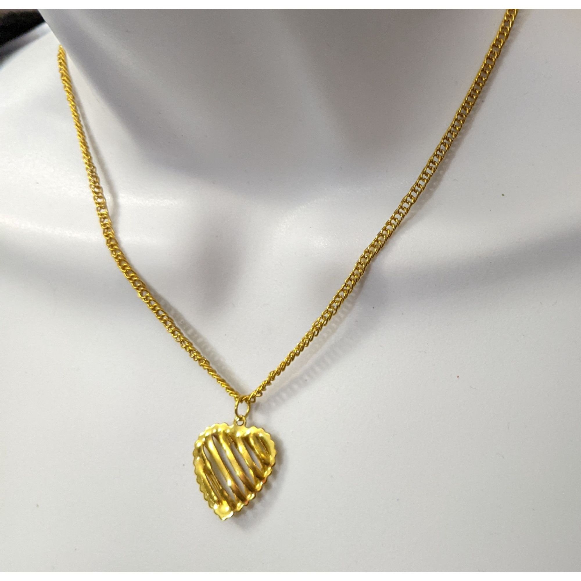 Other Gold Slotted Heart Necklace And Earring Set Size ONE SIZE - 4 Thumbnail