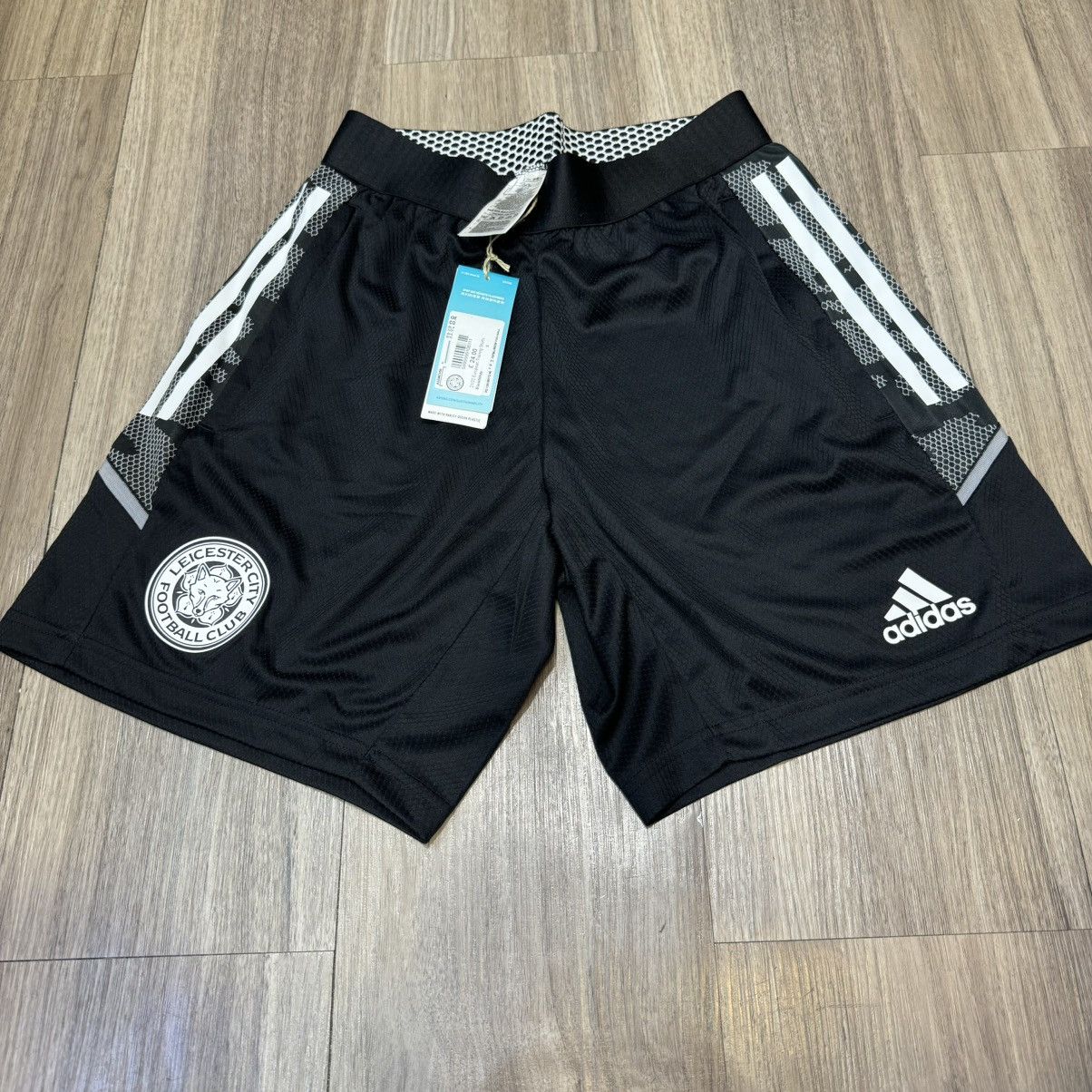 Adidas Leicester City 21/22 training short (Bnwt) Size US 28 / EU 44 - 1 Thumbnail