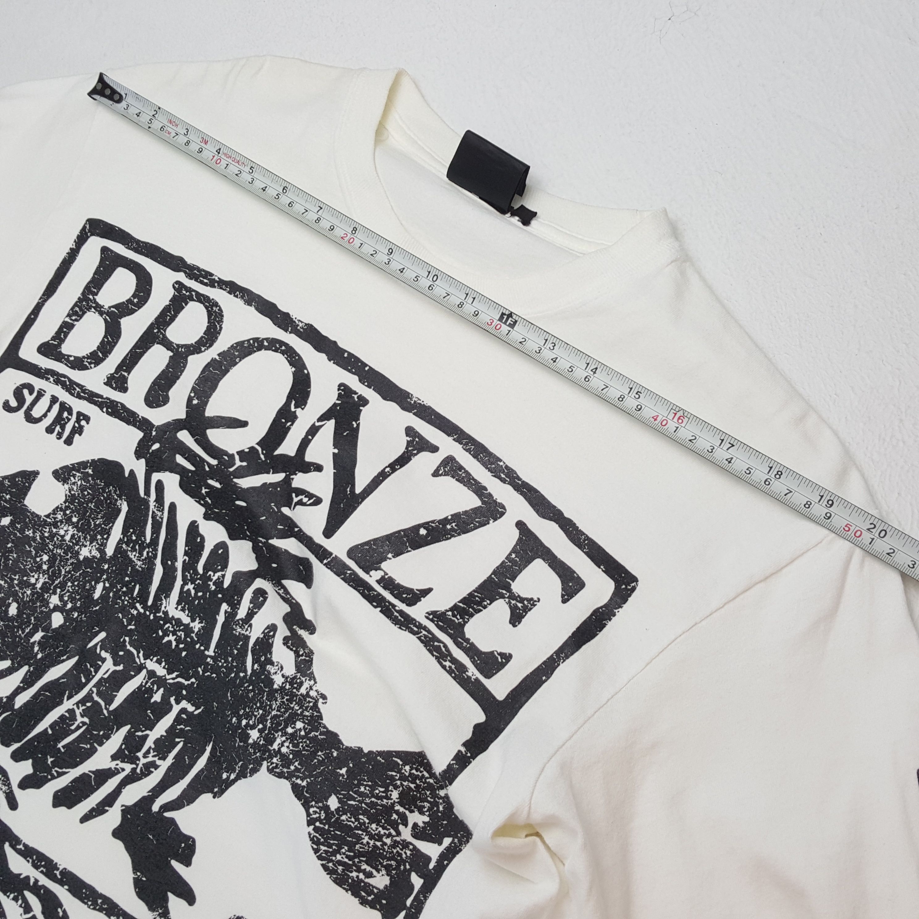 Vintage Vintage BRONZE AGE American Surfing Style T-Shirts Size US M / EU 48-50 / 2 - 4 Thumbnail