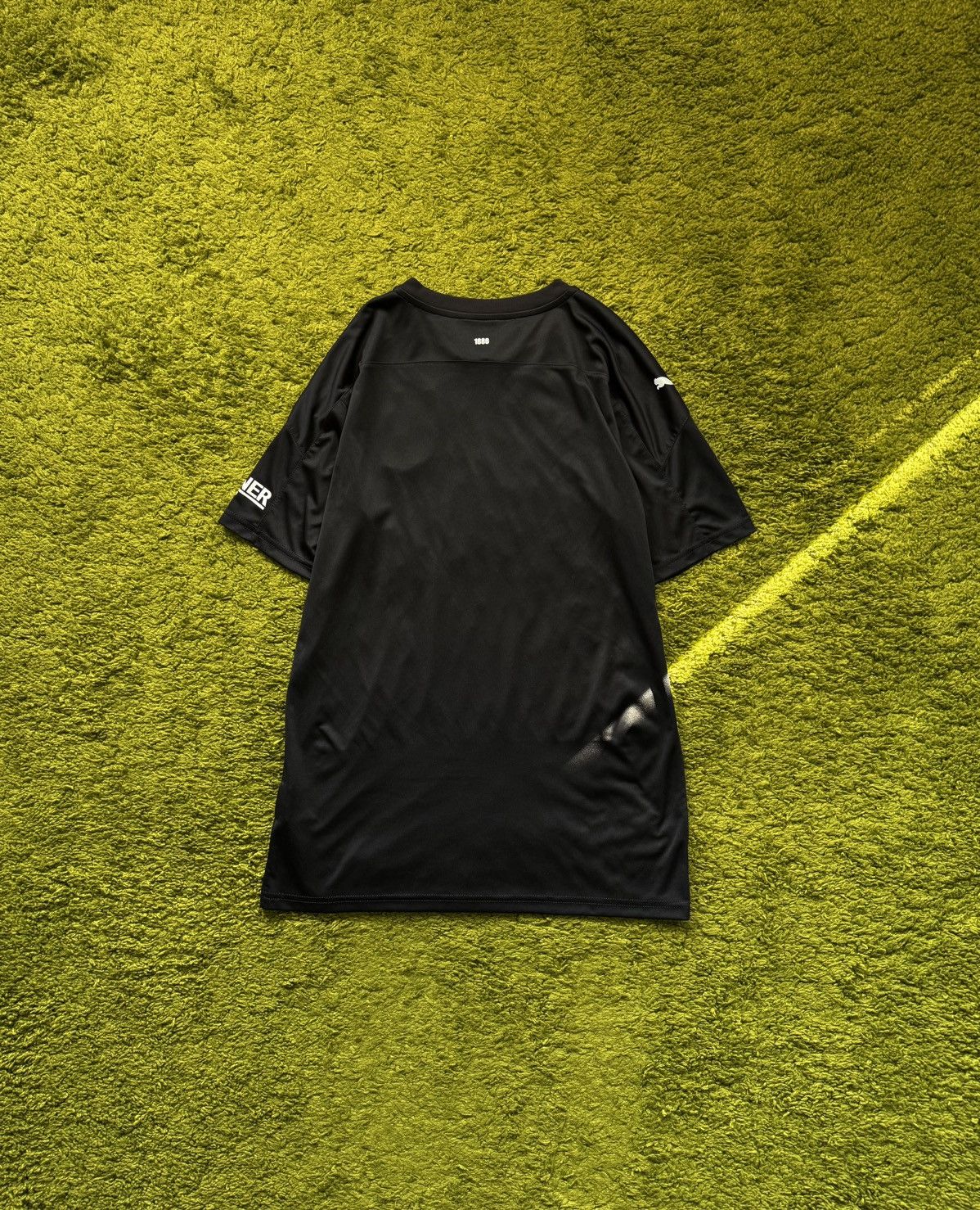 Puma Puma Grasshopper club Zurich football jersey t-shirt Size US M / EU 48-50 / 2 - 2 Thumbnail