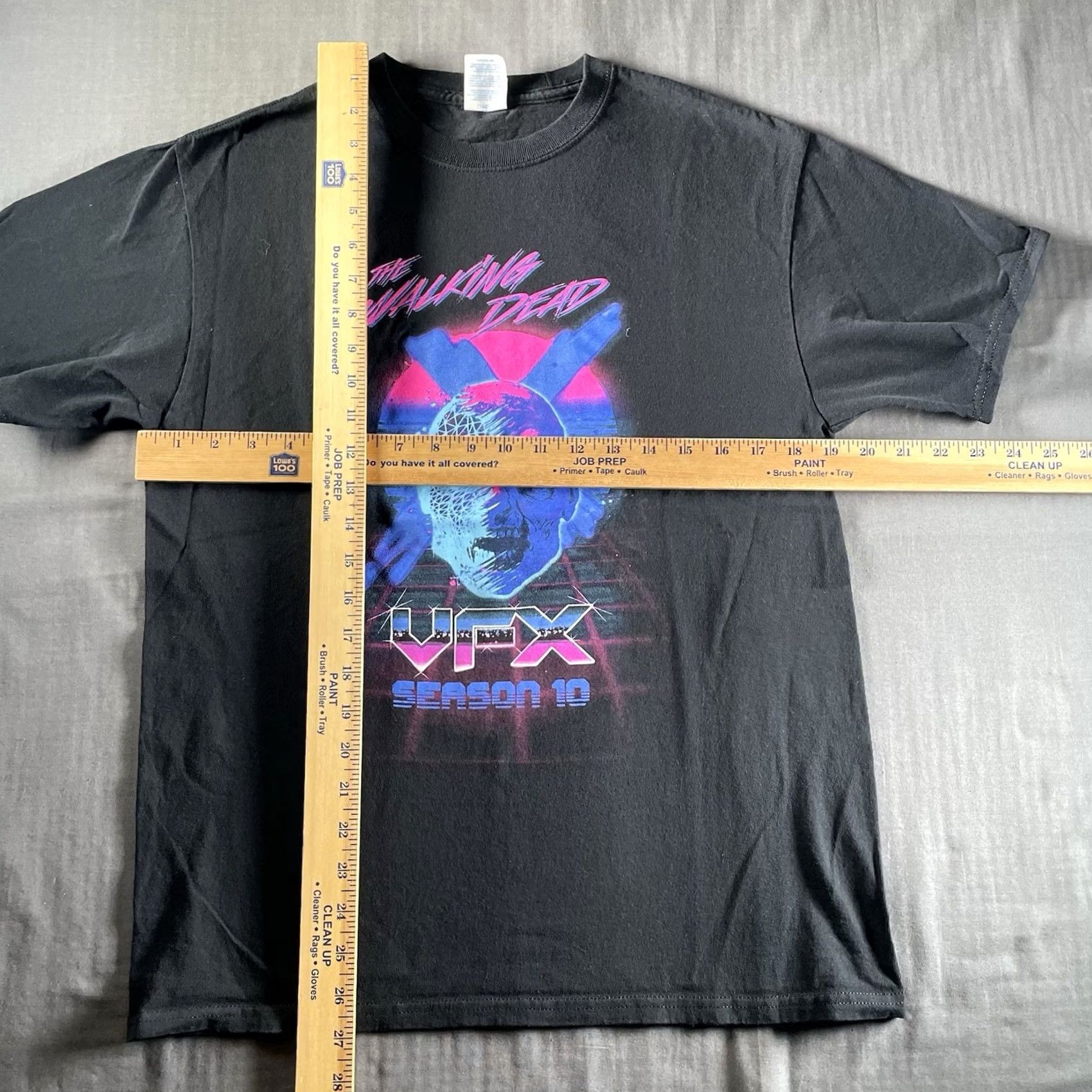 Vintage The Walking Dead Shirt Mens Medium Season 10 Cast Crew Shirt Zombie Size US M / EU 48-50 / 2 - 5 Thumbnail