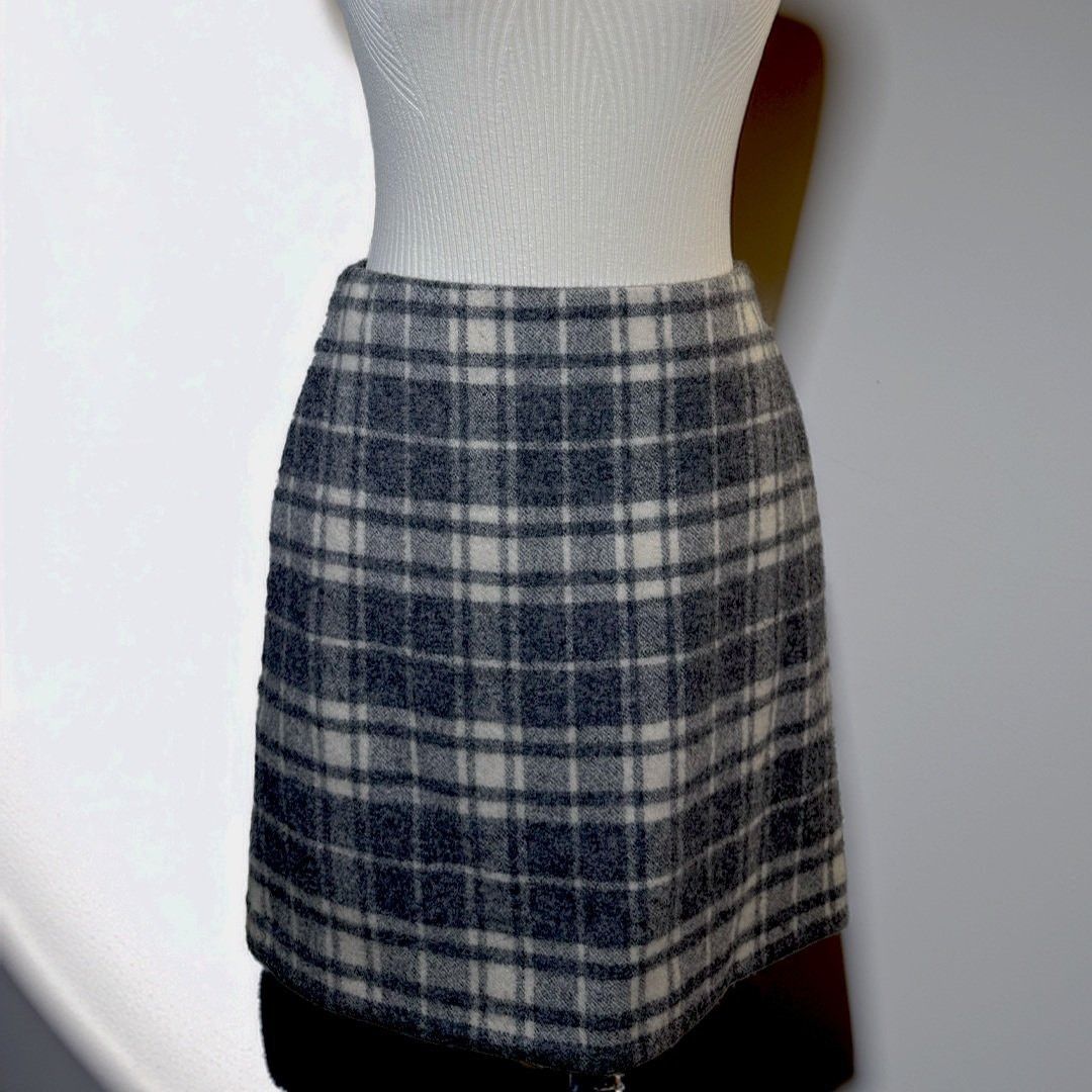 Uniqlo THE STUDENT-TEACHER SKIRT Size 26" / US 2 / IT 38 - 4 Thumbnail