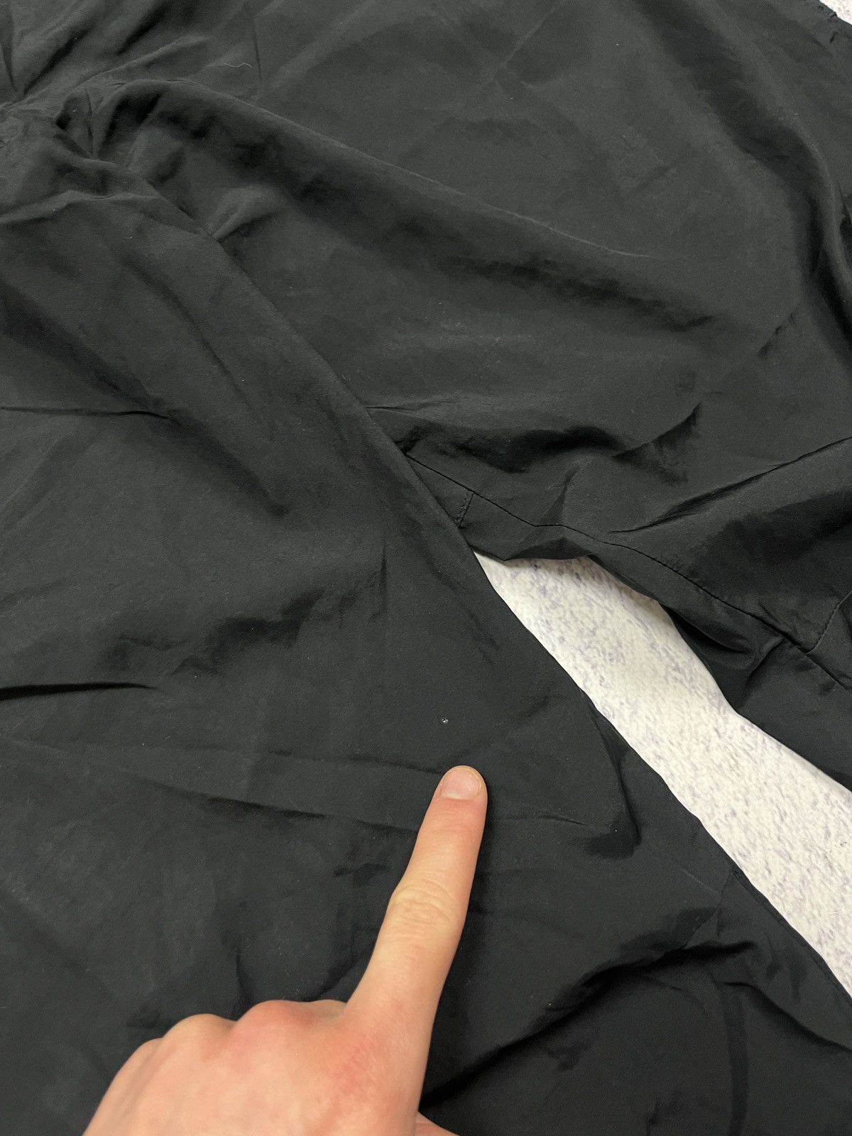 Nike Vintage Y2k Nike Manchester United Nylon Track Pants Drill Size US 30 / EU 46 - 14 Thumbnail