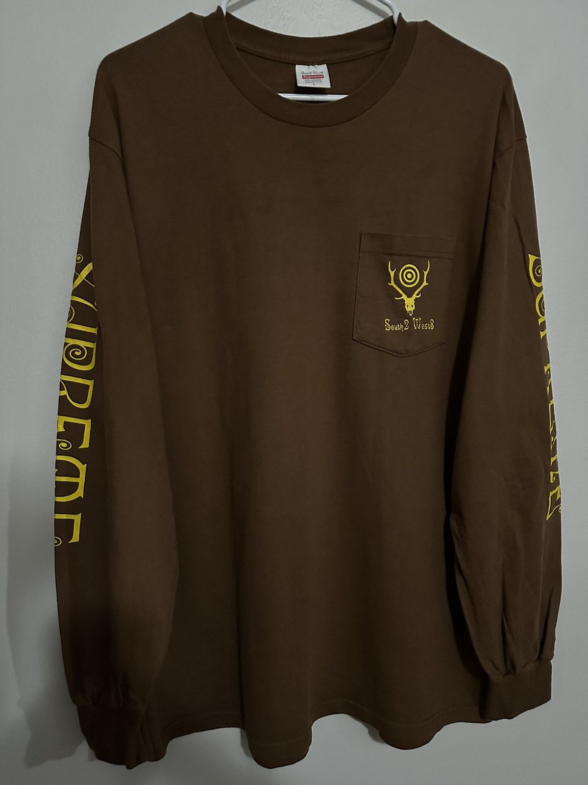 【希少】Supreme SOUTH2 WEST8 L/S Pocket Tee Supreme SOUTH2 WEST8 L S Pocket Tee (SS21) - $60