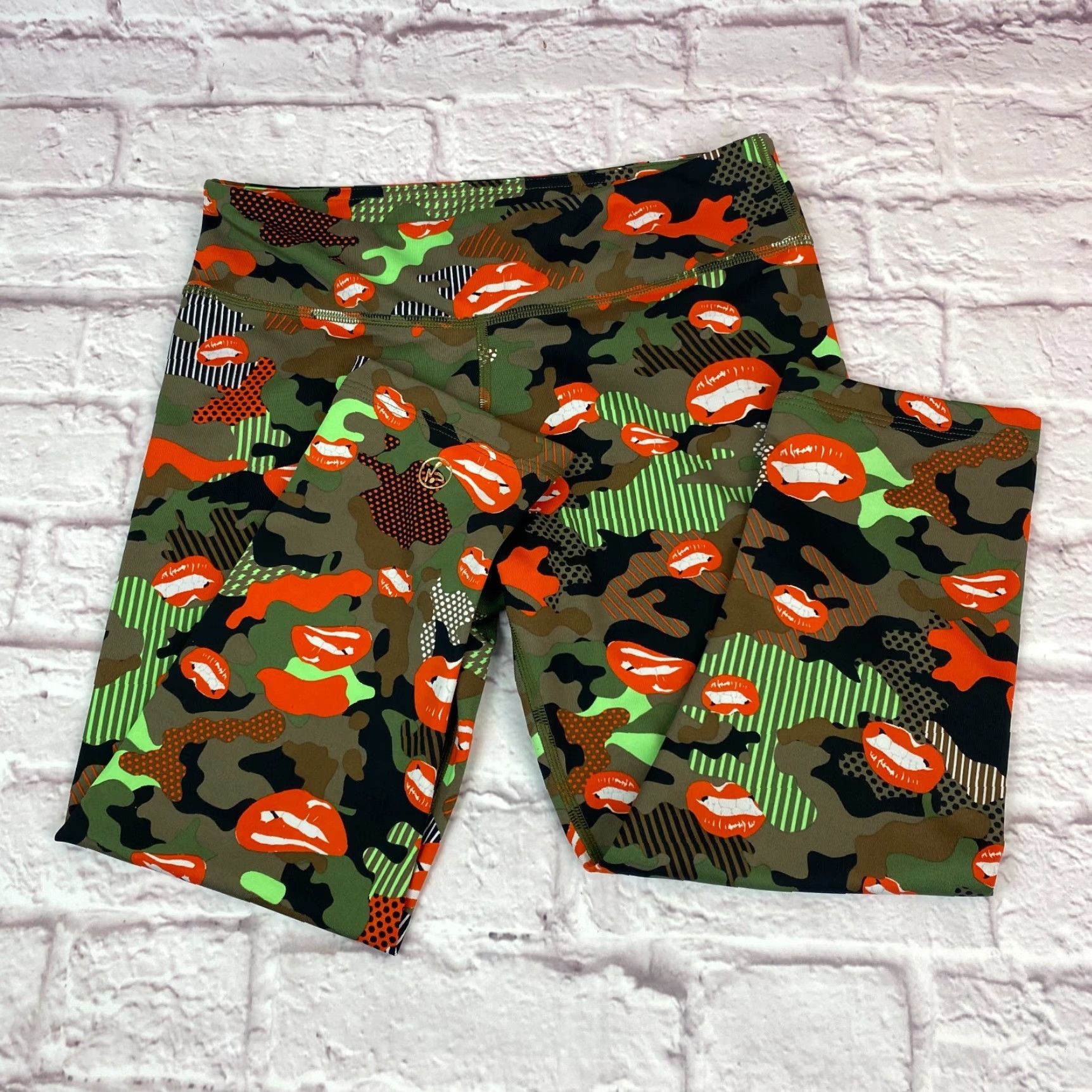 Vintage Zumba Womens Camoflouge Leggings W28 Capri Army green Low Rise Spley Lip Size 28" / US 6 / IT 42 - 3 Thumbnail