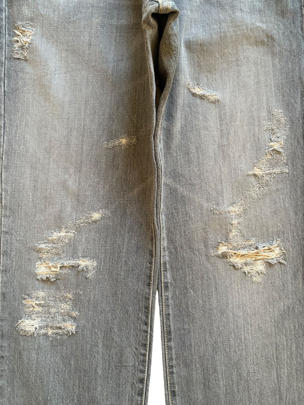 Japanese Brand SALES🔥Vintage Japanese Faded Wash Distressed Loose Jeans Size US 29 - 5 Thumbnail