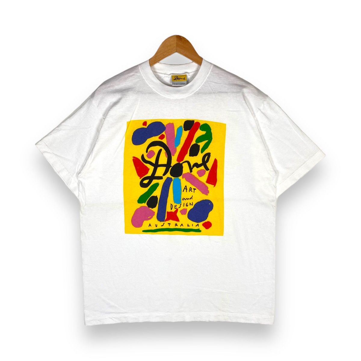 image of Vintage Done Art And Design Australia Ken Done Graphic Tee in White, Men's (Size Large)