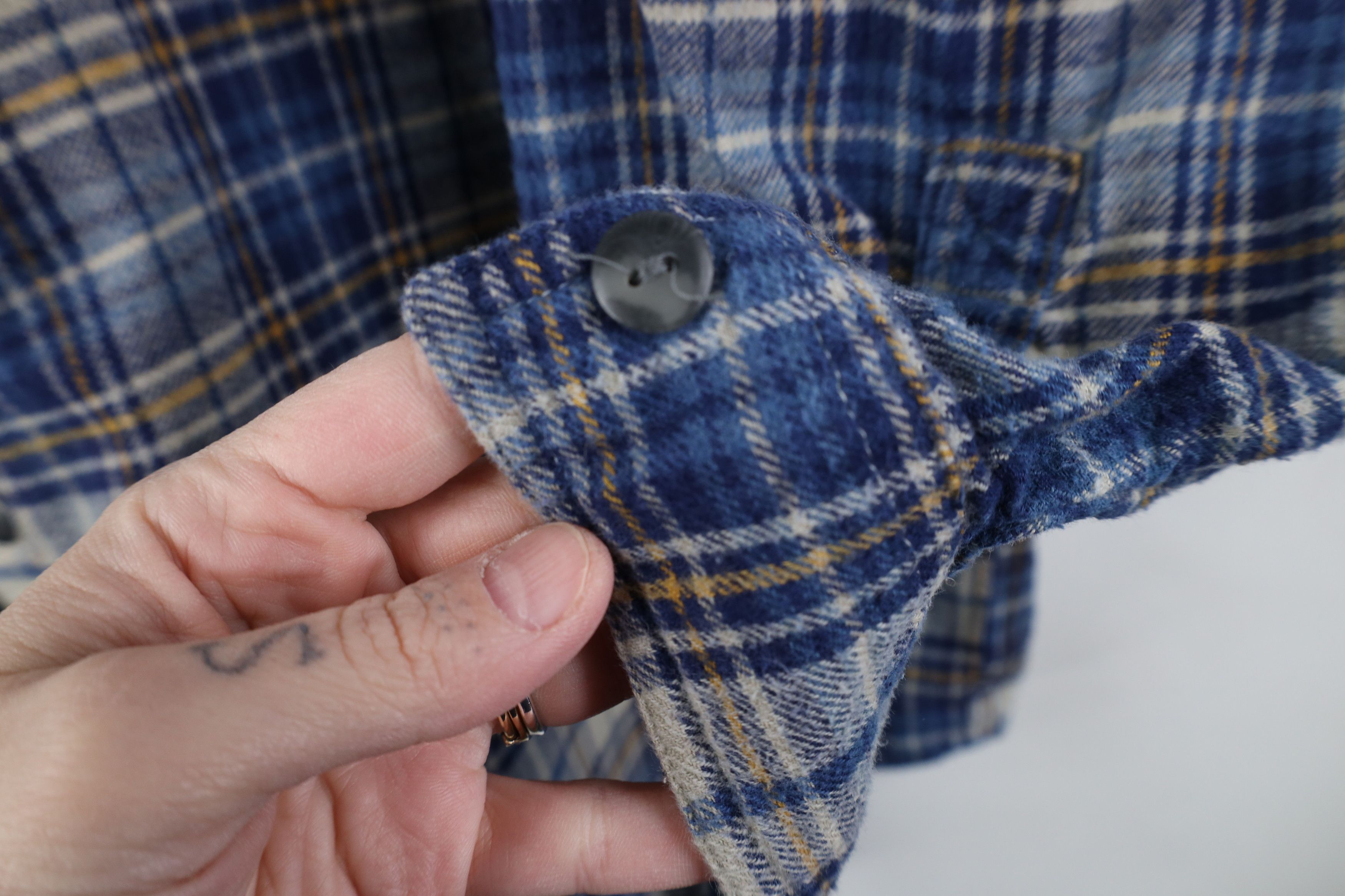 Vintage Vintage 90s Streetwear Flannel Collared Button Shirt Plaid Size US M / EU 48-50 / 2 - 9 Thumbnail
