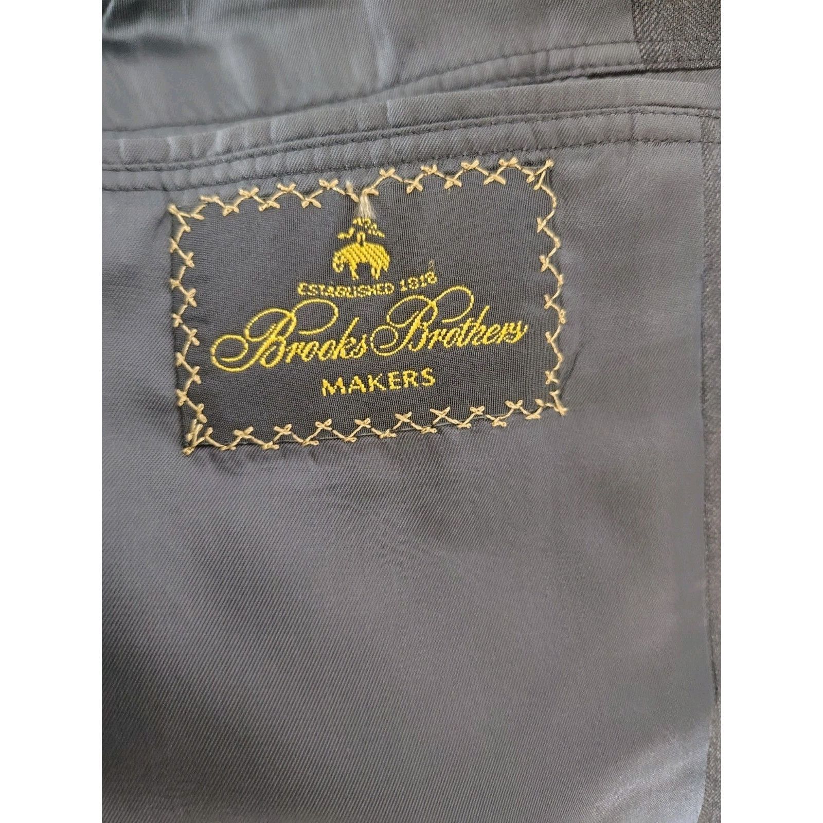 Brooks Brothers Vintage Brooks Brothers Men's Grey Pinstripe Wool Blazer 40R Size 40R - 4 Thumbnail