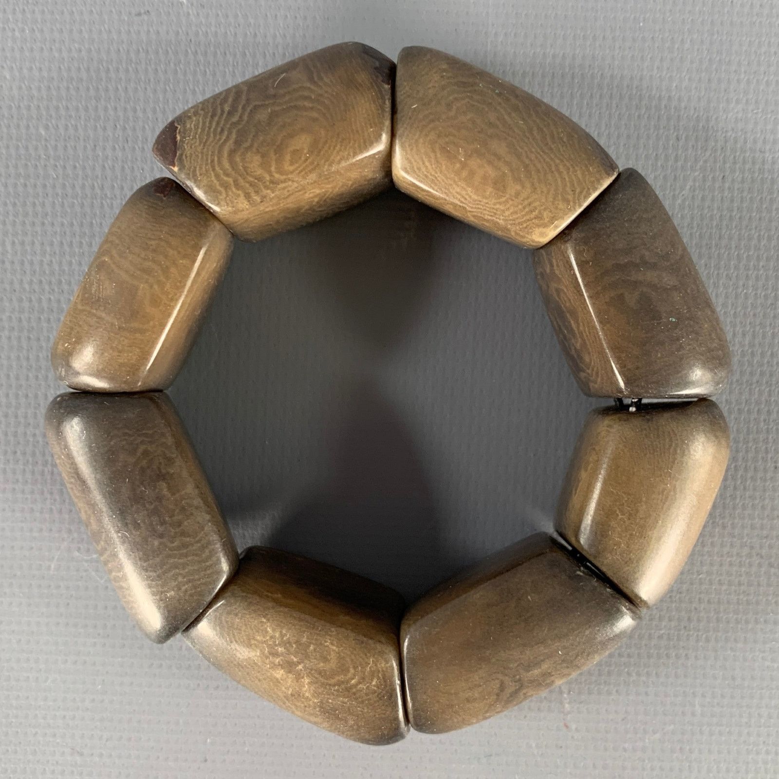 Vintage VINTAGE Grey Taupe Wood Bracelet Size ONE SIZE - 1 Preview