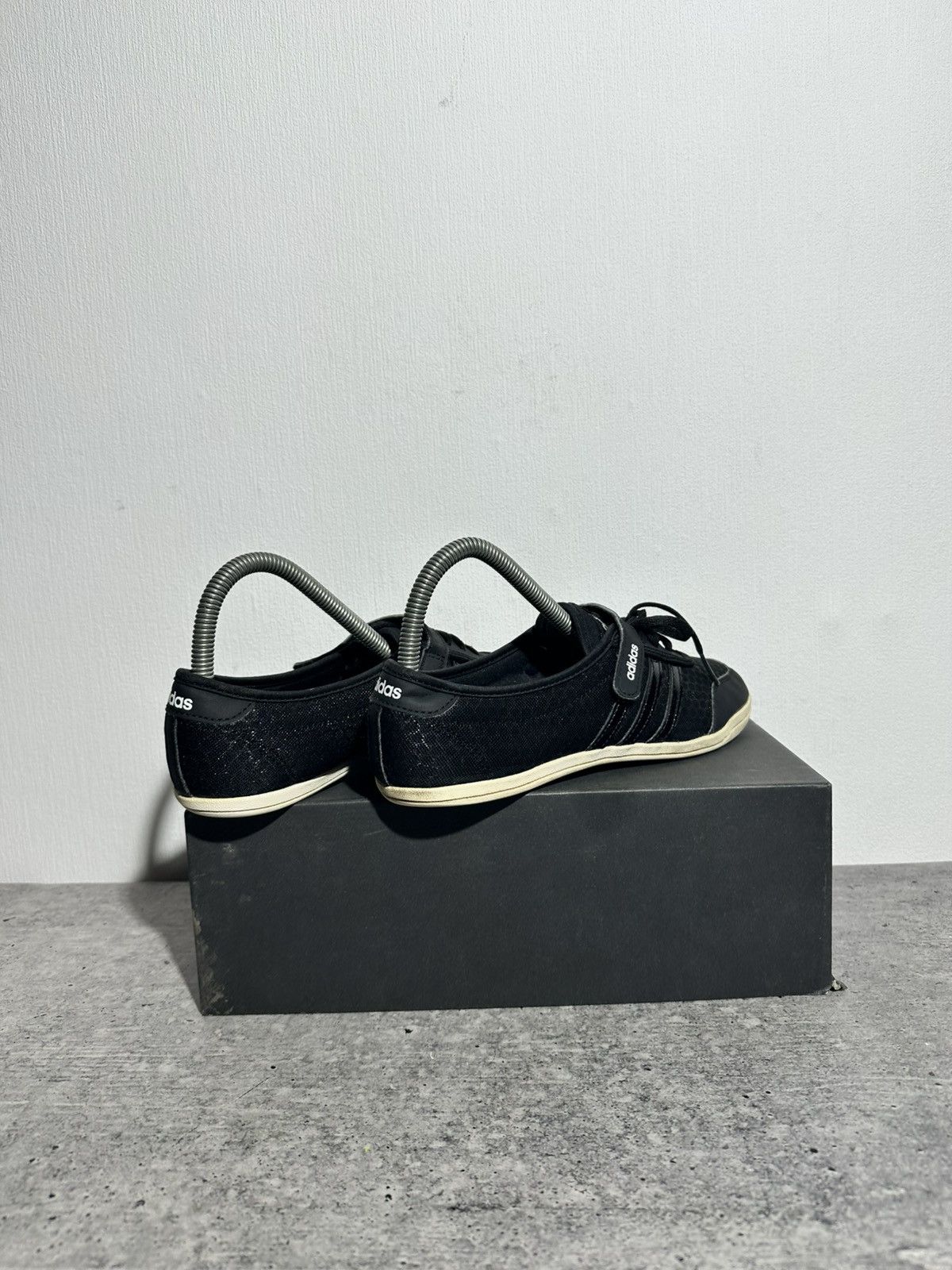 Vintage Adidas Diona 2.0 Balets Y2K Rap streetwear Size US 7 / IT 37 - 2 Thumbnail