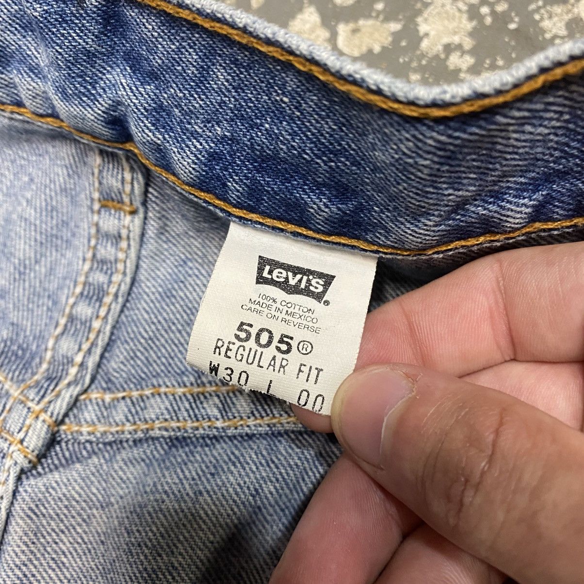 Levi's × Vintage Vintage Levi’s 505 Blue Denim Jean Shorts Jorts 90s Size US 30 / EU 46 - 7 Thumbnail