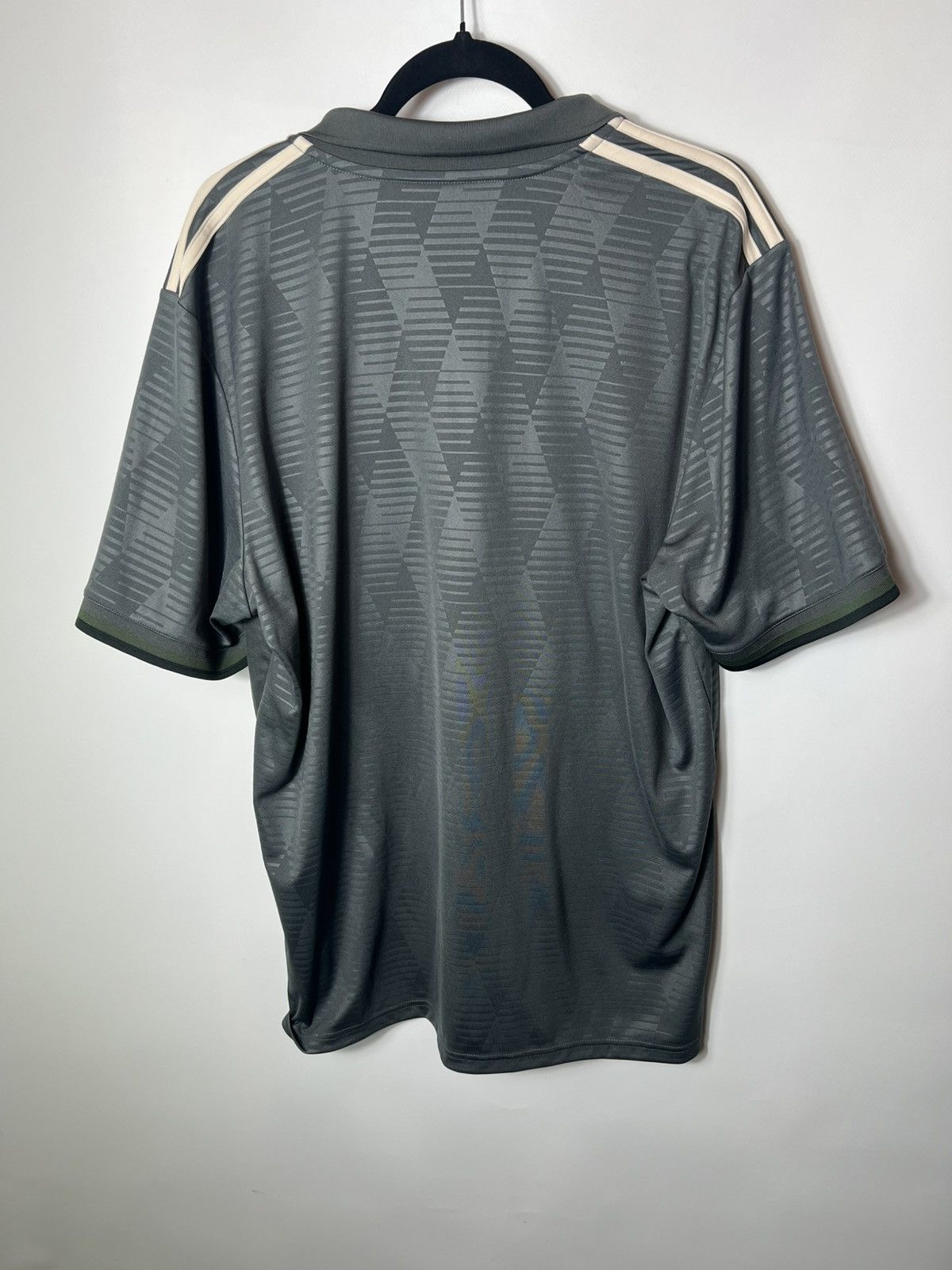 Adidas Adidas Fc Bayern Munich 24 Oktoberfest soccer football tee Size US XL / EU 56 / 4 - 9 Thumbnail