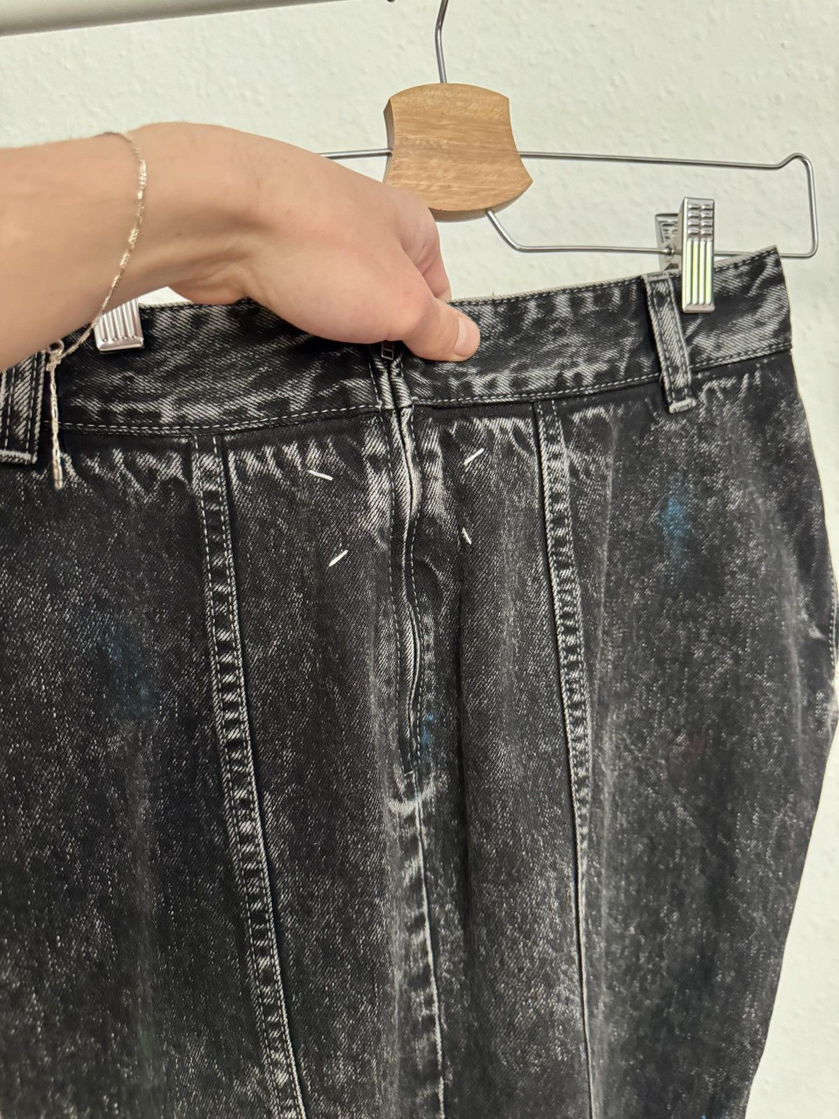 Maison Margiela Maison Margiela SS2023 Painted Skirt Size 27" / US 4 / IT 40 - 8 Thumbnail