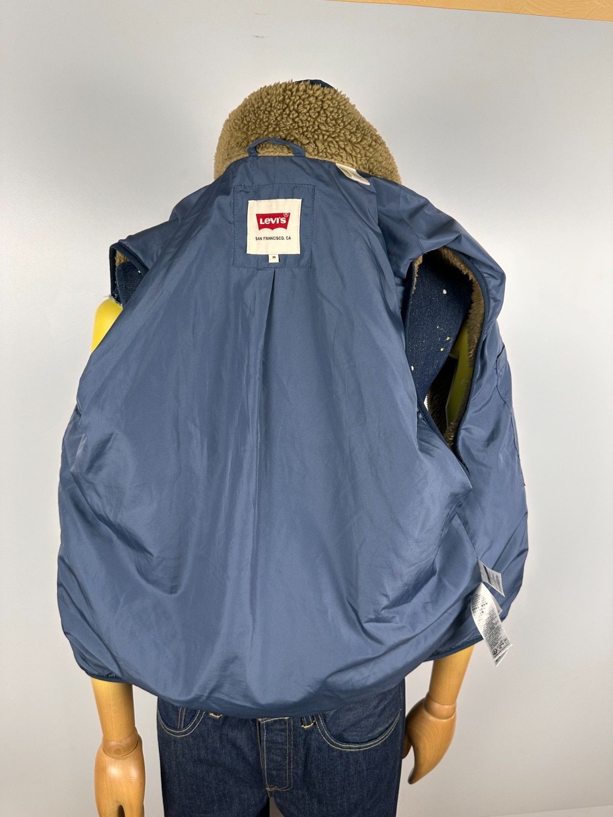 Levi's Levis Summit Sherpa Sleeveless Jacket Beige Vest Mens Size M Size US M / EU 48-50 / 2 - 9 Thumbnail
