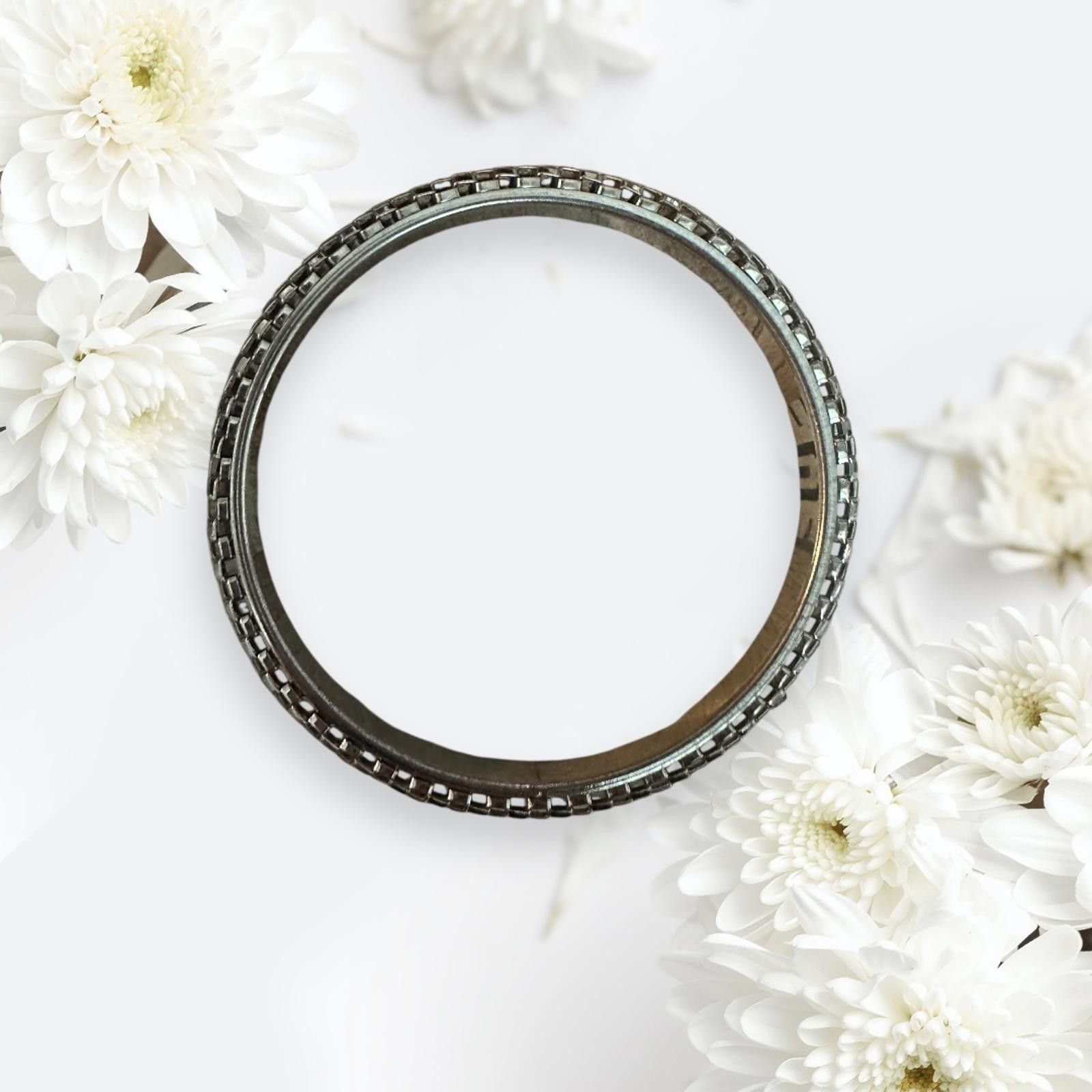 The Unbranded Brand Silver Tone Checkered Bracelet • Geometric Pattern Size ONE SIZE - 4 Thumbnail