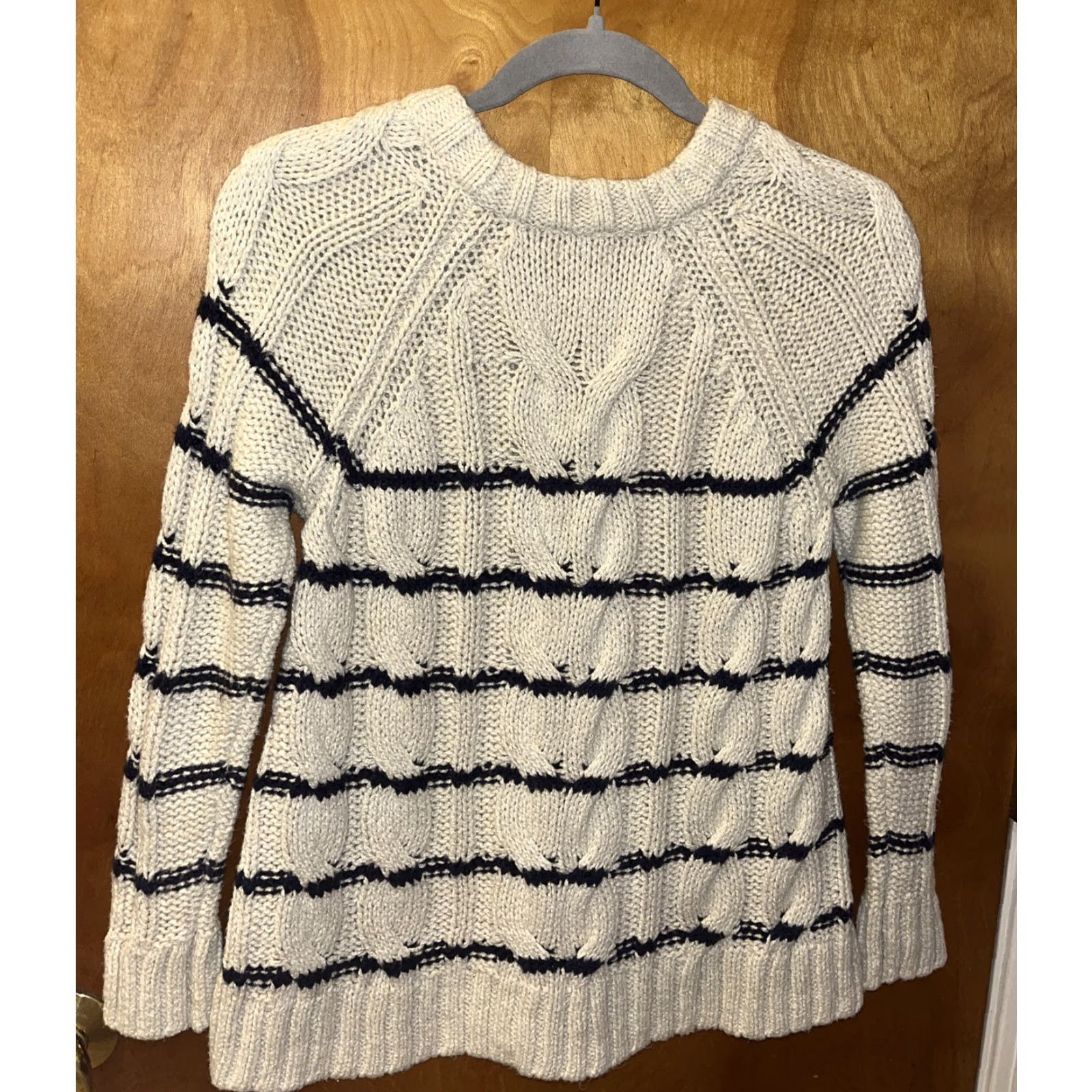 J. Jill VINTAGE J. Jill Womens Sweater Pullover Crew Neck Cable Knit Striped Ivory Blue Petite XS Nautical, Casual, Workwear Size XS / US 0-2 / IT 36-38 - 4 Thumbnail