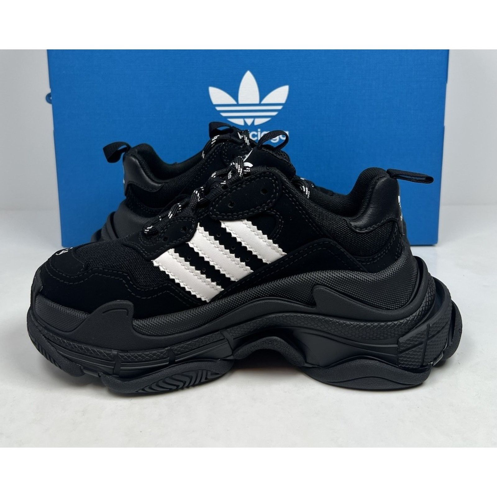 Balenciaga Size 34EU/4W - Balenciaga Triple S x Adidas NEW Size US 4 / IT 34 - 5 Thumbnail