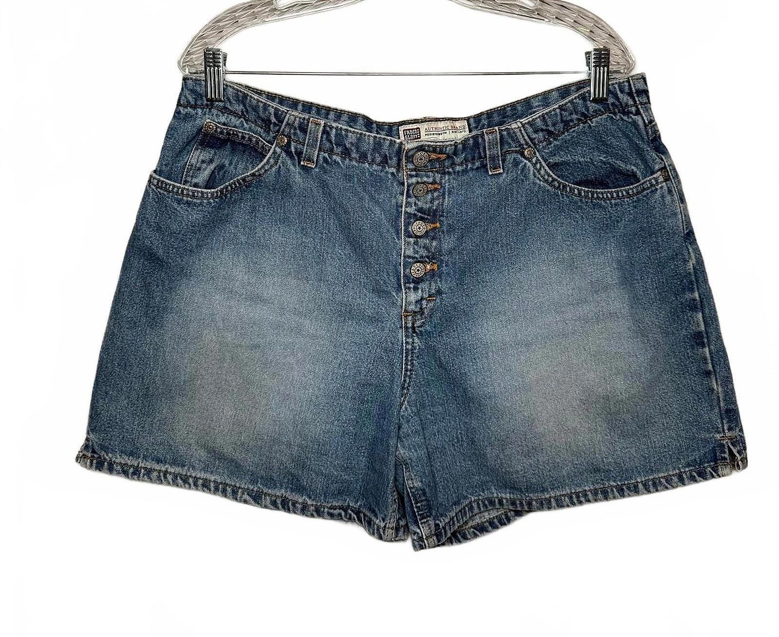 Designer Vintage 90s Y2K Denim Jean Button Up Shorts Size 40" / US 18 - 1 Thumbnail