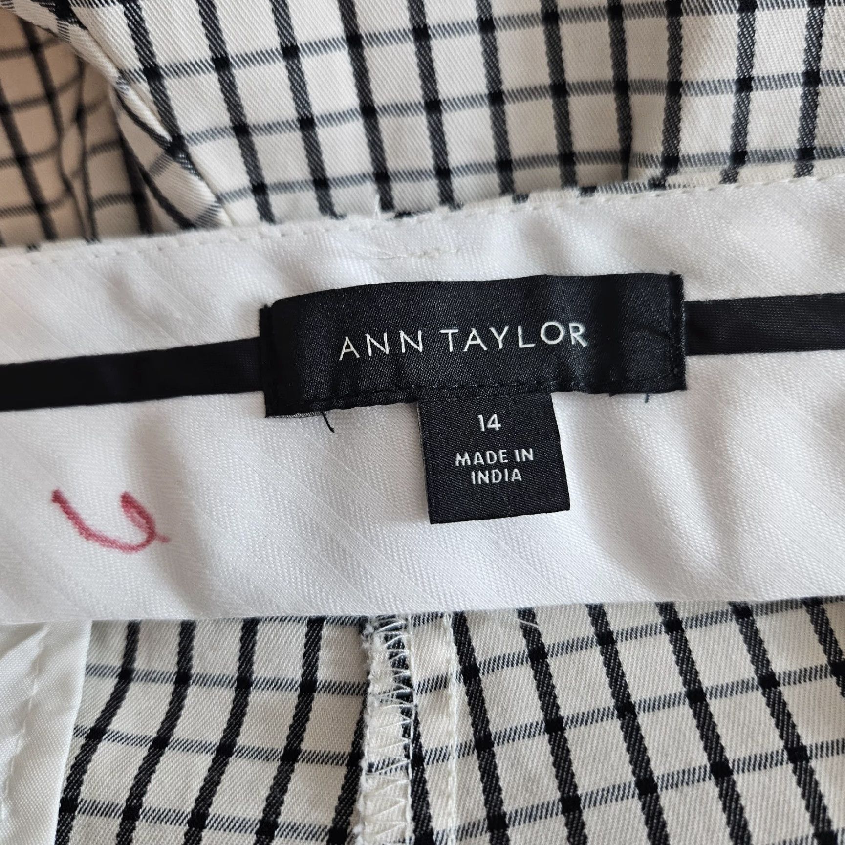 Ann Taylor Ann Taylor Womens Ankle Pants Sz 14 Black Beige Cotton Blend High Rise Pants Women 14 Black Beige Cotton Blend High Rise Size 36" / US 14 / IT 50 - 7 Thumbnail
