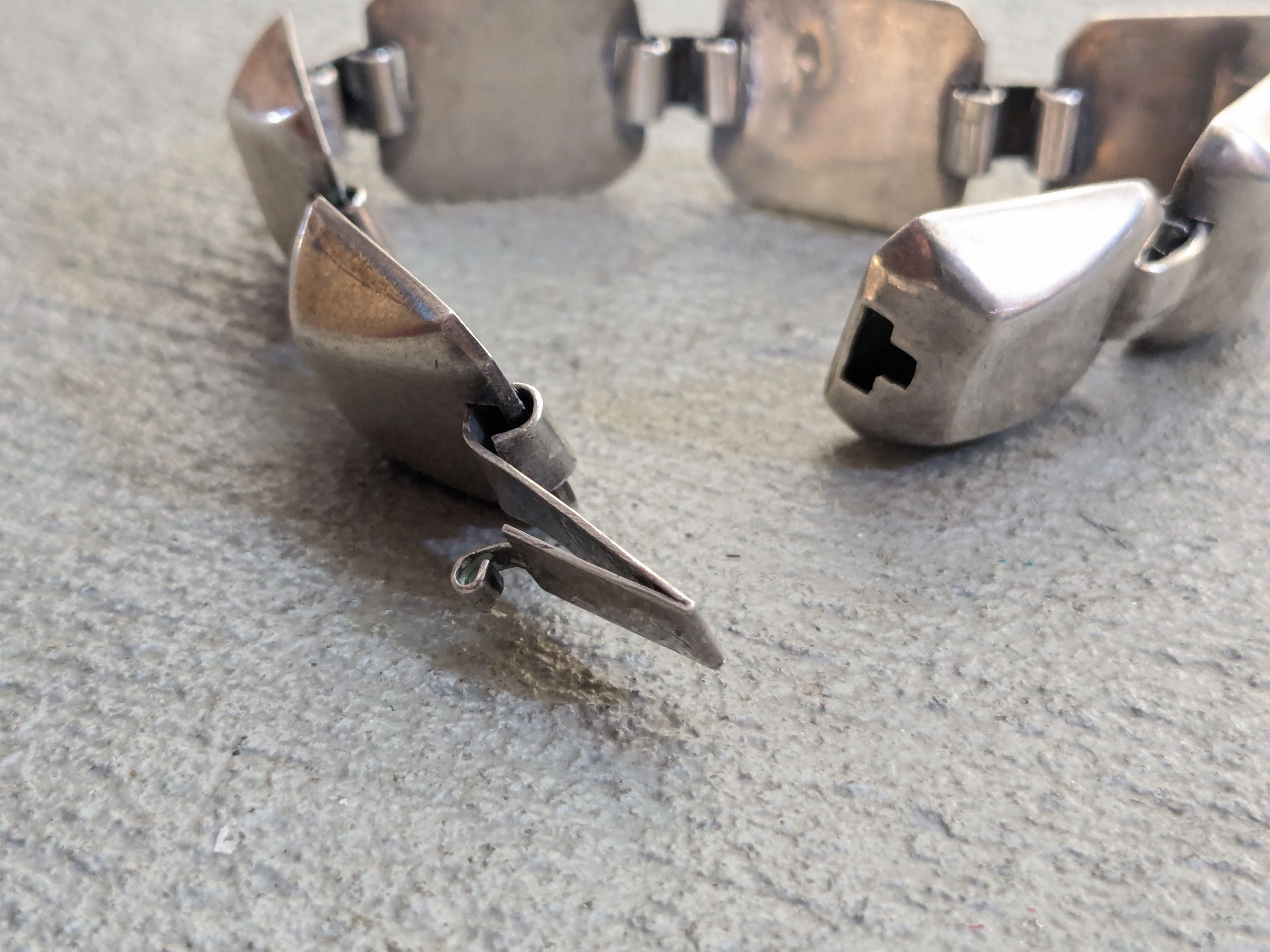 Sterling Silver Vintage Sterling Silver Bracelet Square Modern Abstract Size ONE SIZE - 10 Thumbnail