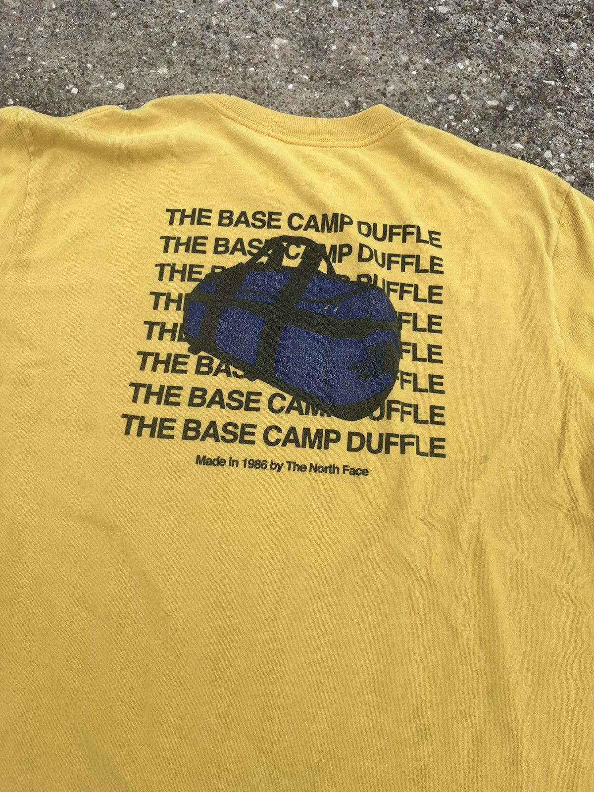 The North Face × Vintage North Face “Base Camp Duffle” Graphic Tee Size US L / EU 52-54 / 3 - 1 Thumbnail