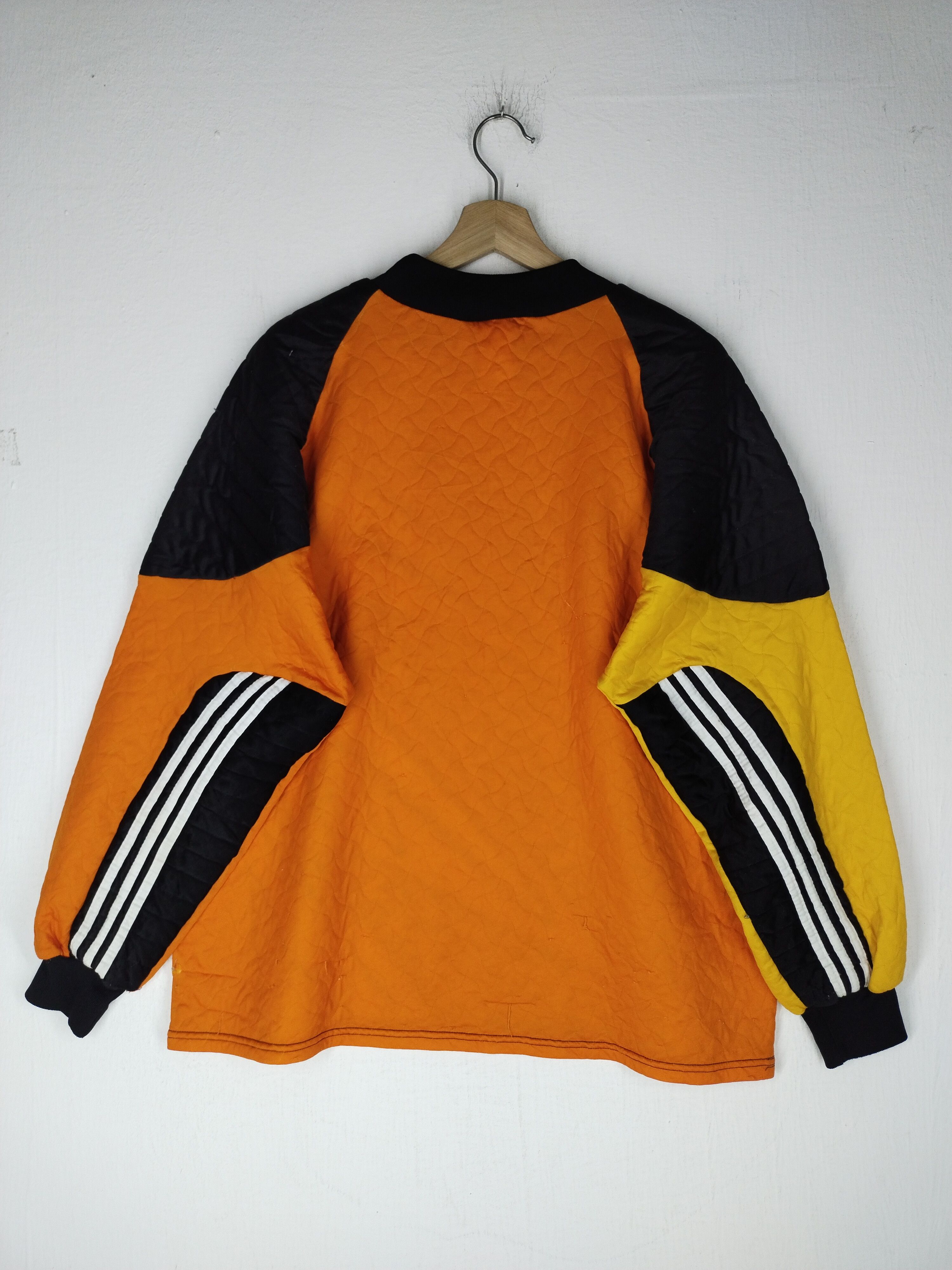 Adidas × Vintage Vintage Liverpool 1995/96 Jersey GK Football Jersey GK Size US L / EU 52-54 / 3 - 6 Thumbnail