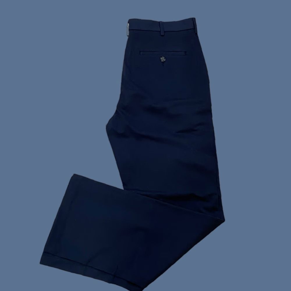 Cremieux Cremieux Chino Pants Mens Navy Blue Comfort Straight Fit NWT 30x32 Size US 30 / EU 46 - 1 Thumbnail