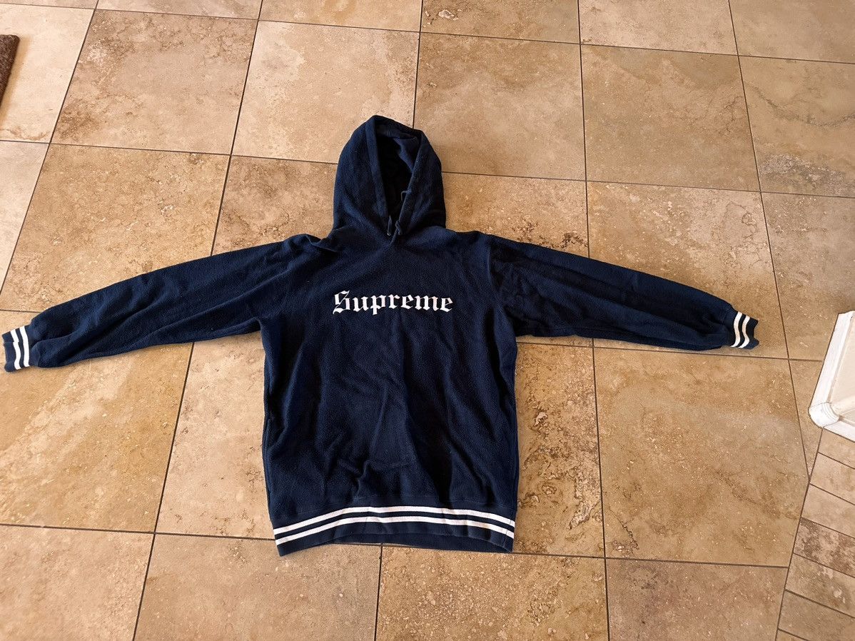 Pre-owned Supreme Hoodie In Navy