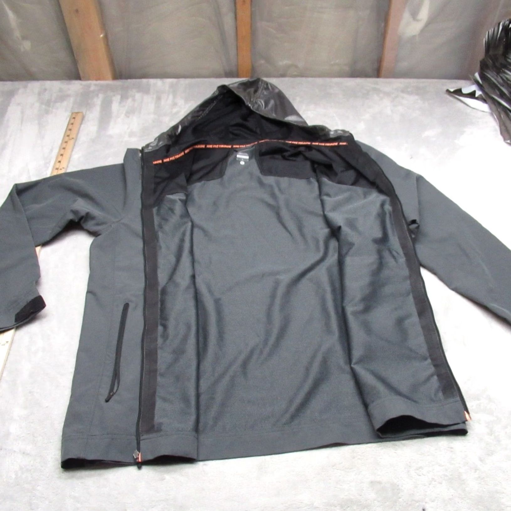 Nike VINTAGE Nike Pro Training Jacket Mens L Black Hood Water Repellant Full Zip Athletic Size US L / EU 52-54 / 3 - 3 Thumbnail