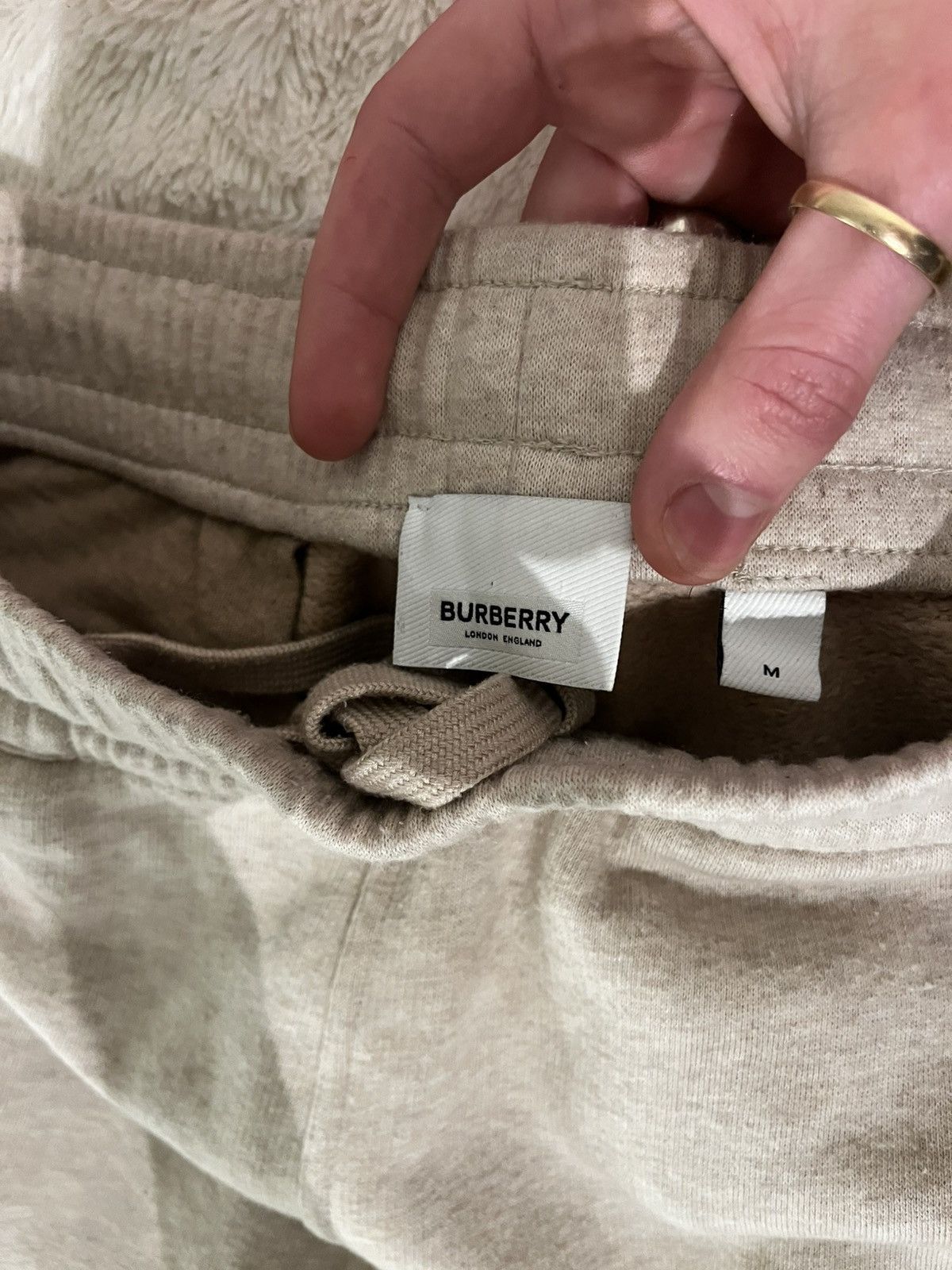 Burberry burberry beige full track suit Size US 34 / EU 50 - 2 Thumbnail