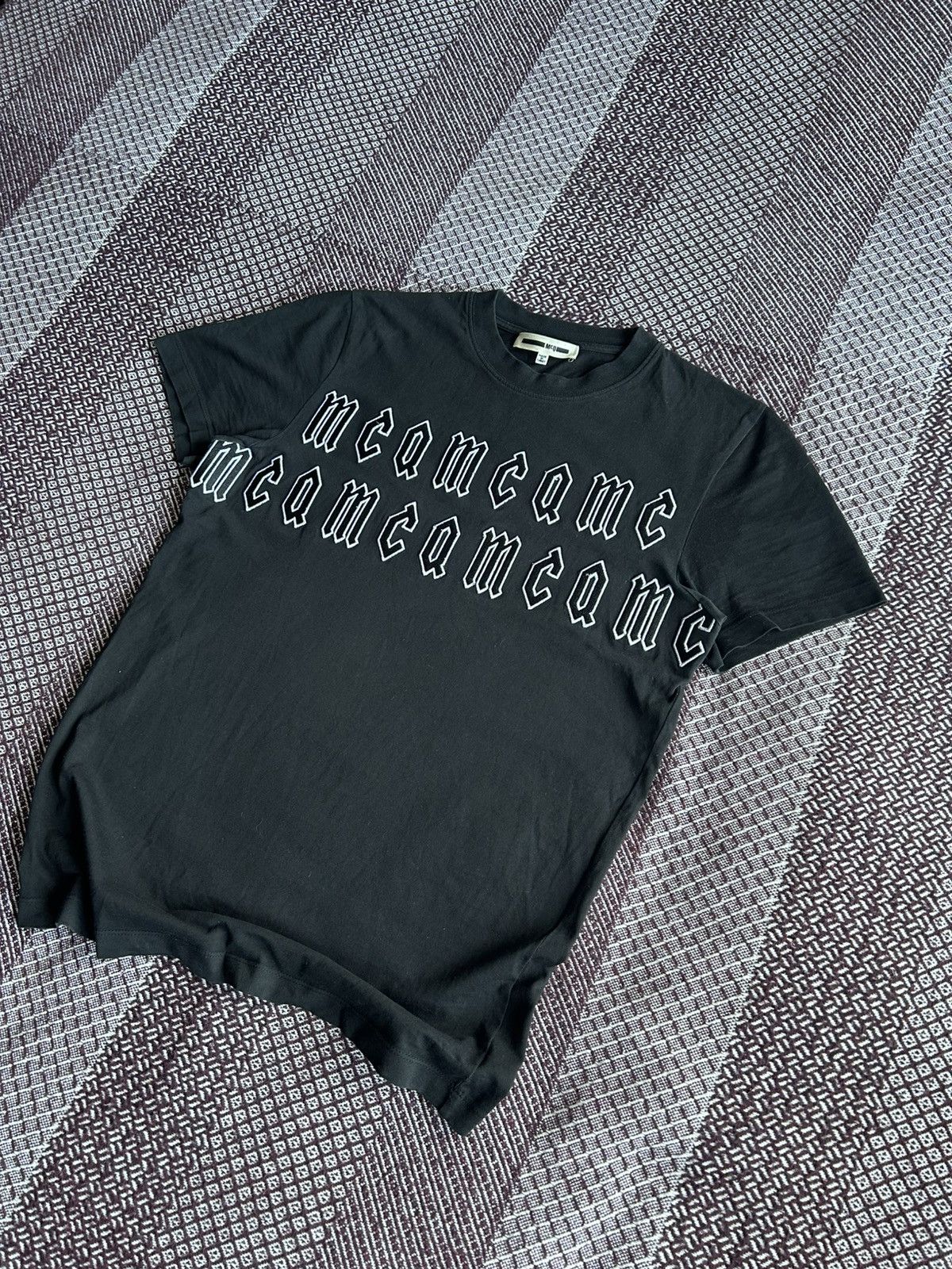 Alexander McQueen × MCQ × McQ Alexander McQueen MCQ by Alexander McQuenn Embroidered Big Logo T-shirt Size S Size US S / EU 44-46 / 1 - 2 Thumbnail