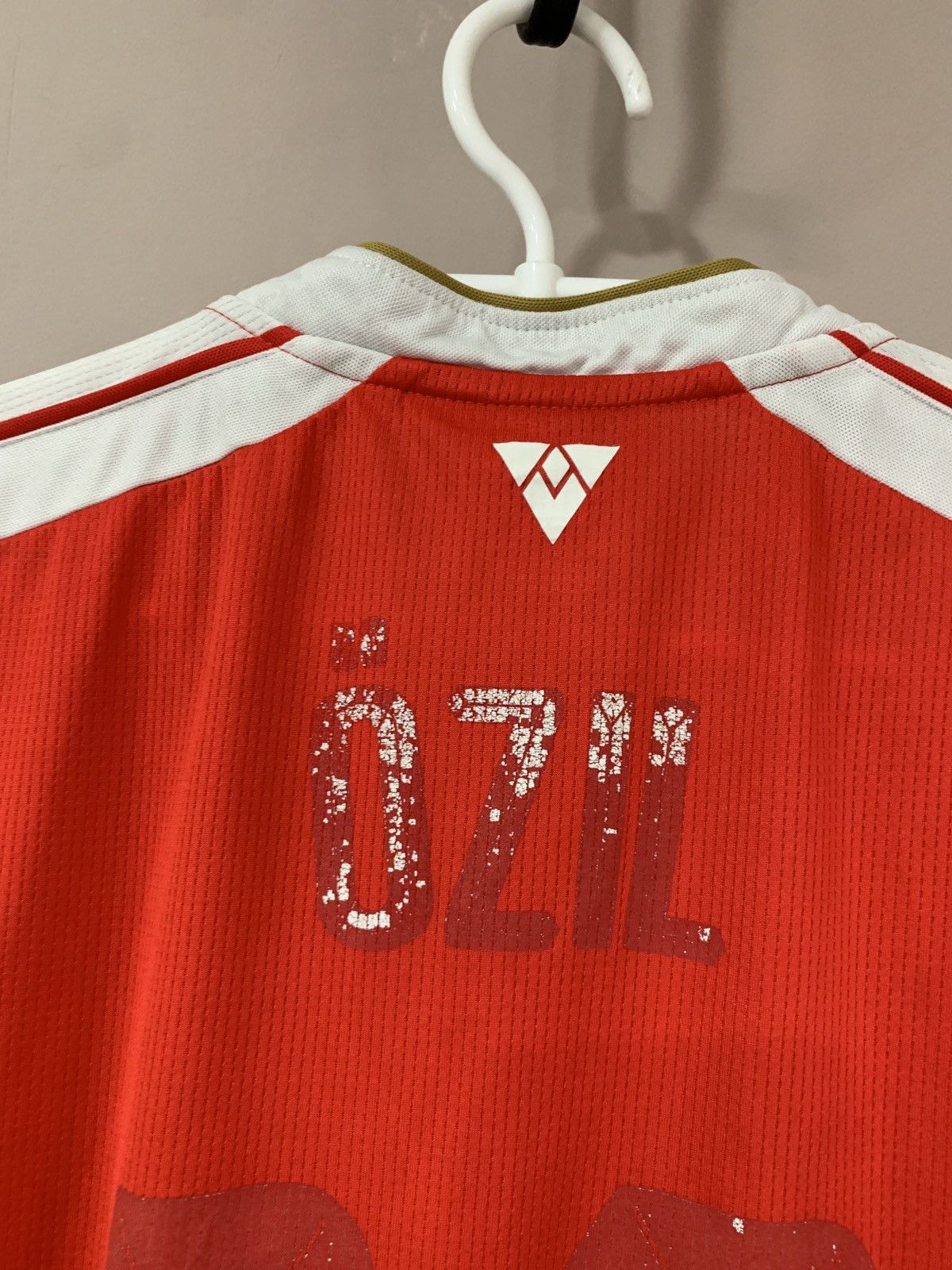 Puma Arsenal London Home Football Shirt Puma Soccer OZIL #11 Size US XL / EU 56 / 4 - 8 Thumbnail