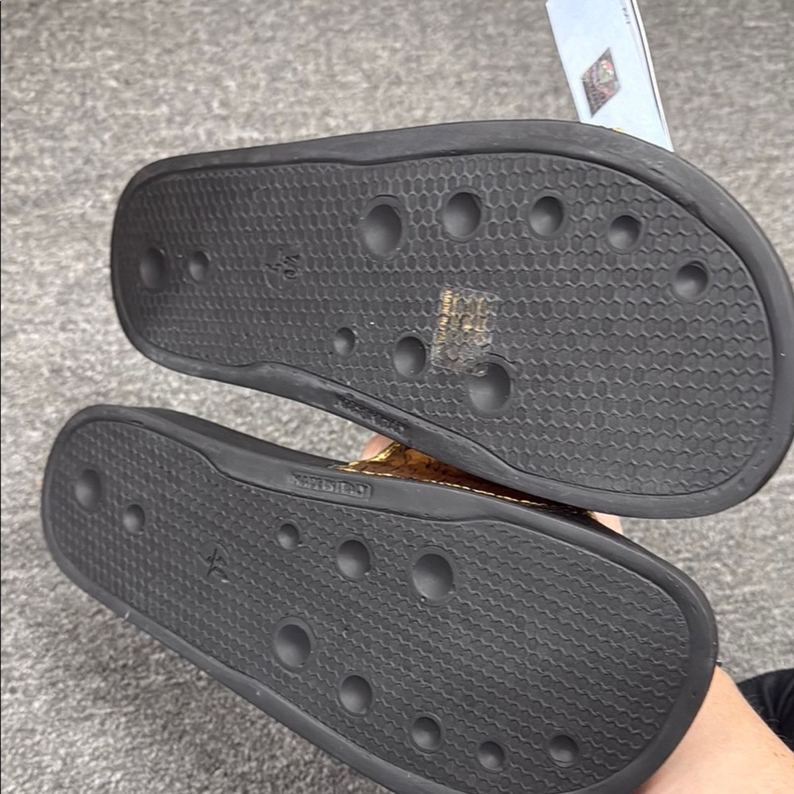 Blumarine NWT Blumarine Women's Gold Sequin Slide Sandals 40 US 10 Size US 10 / IT 40 - 3 Thumbnail