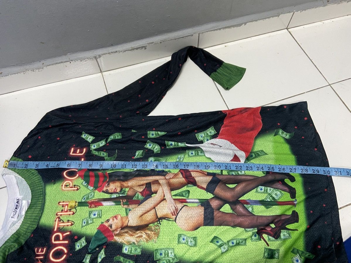 Other FAUX REAL THE NORTH POLE SEXY GIRL LONG SLEEVE Size US L / EU 52-54 / 3 - 11 Thumbnail