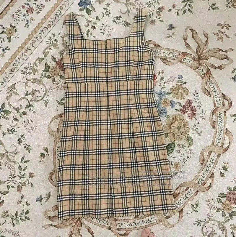Burberry Burberry Khaki Plaid Cotton Blend Dress. Size M / US 6-8 / IT 42-44 - 4 Thumbnail
