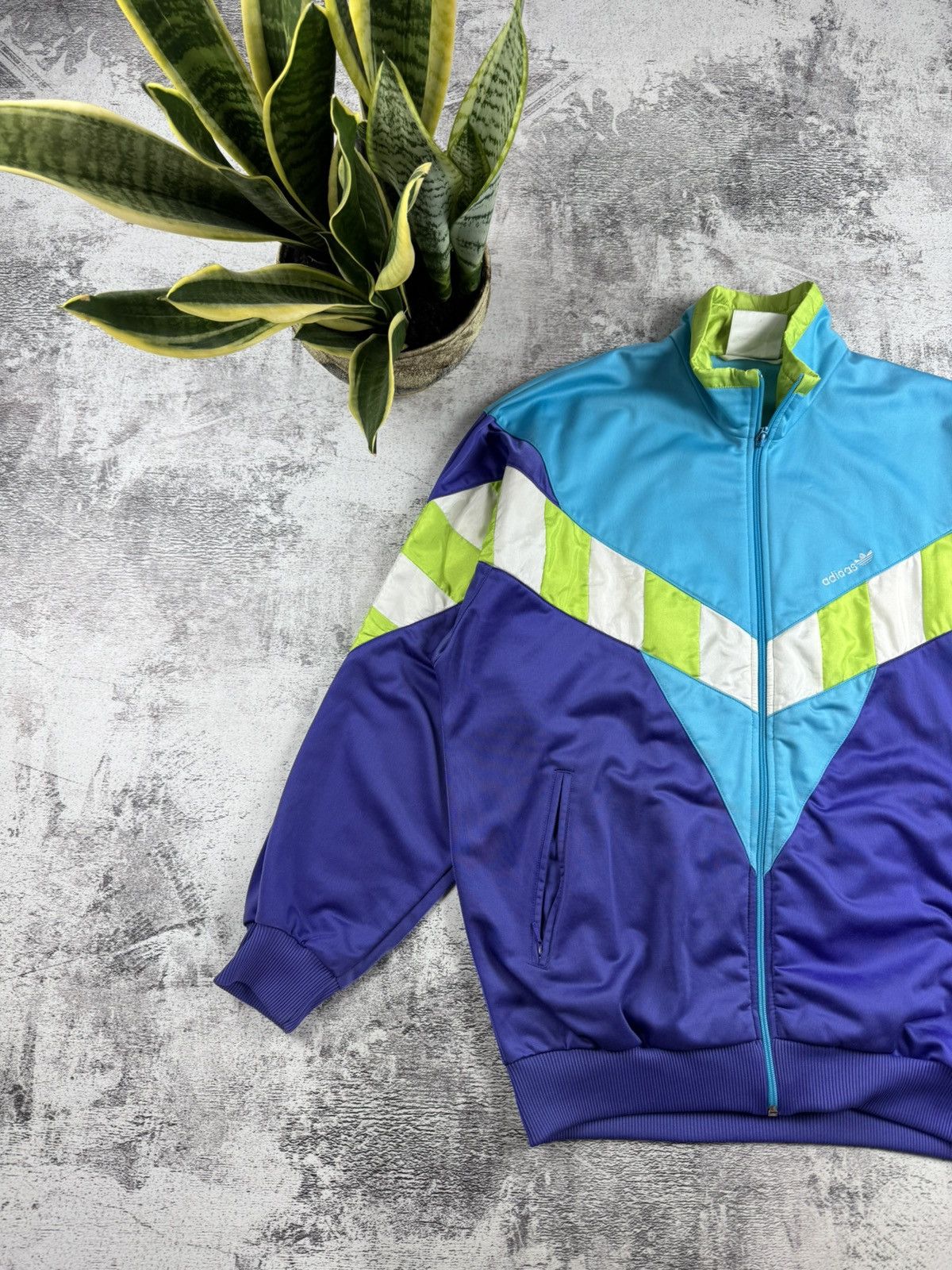 Adidas Adidas Men’s Vintage M Y2K Retro Blue Logo Track Activewear Zip Light Jacket Size US M / EU 48-50 / 2 - 3 Thumbnail