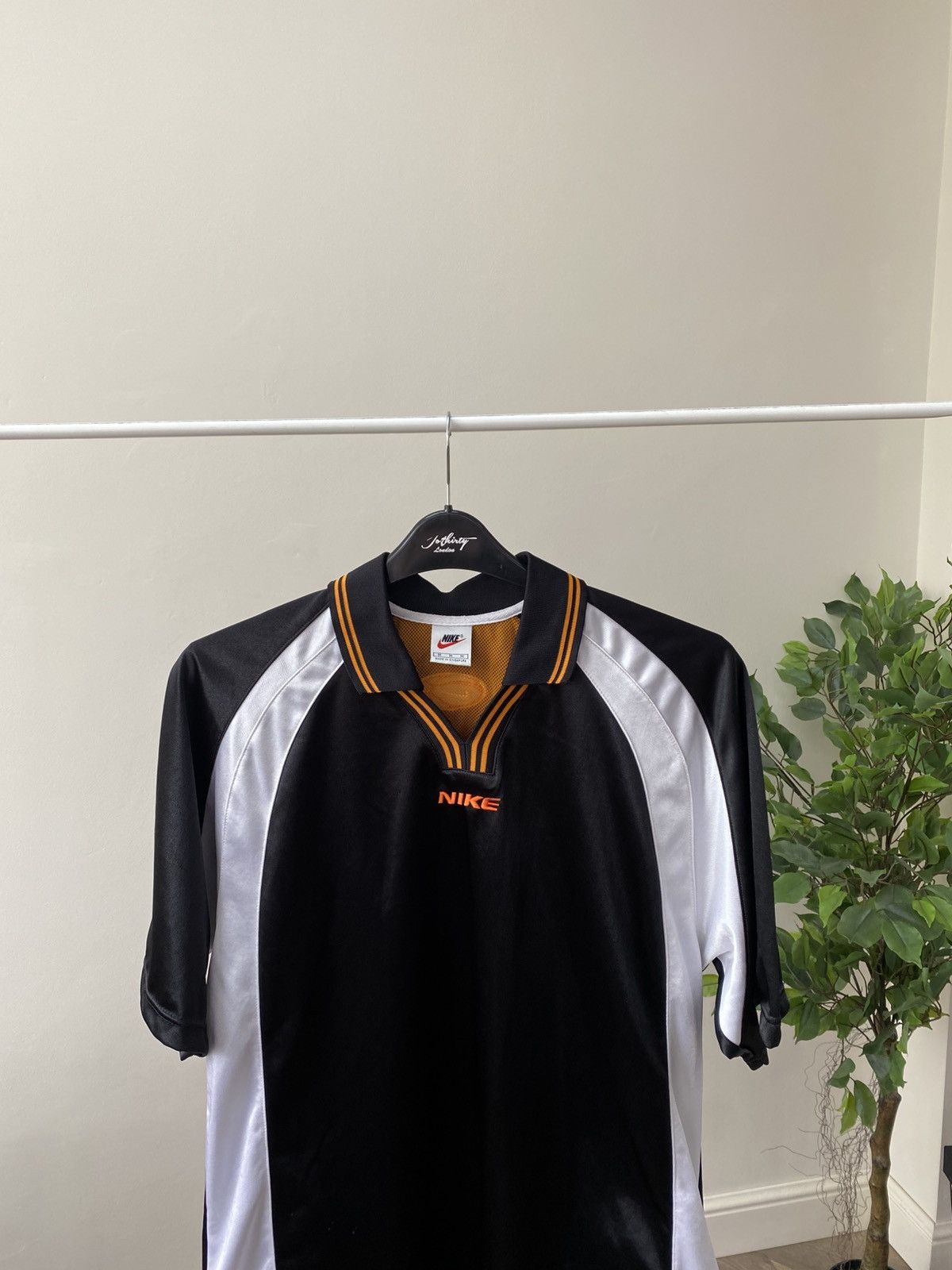 Nike × Vintage Vintage Nike Basketball Jersey Rare Bloke Core Size US M / EU 48-50 / 2 - 4 Thumbnail