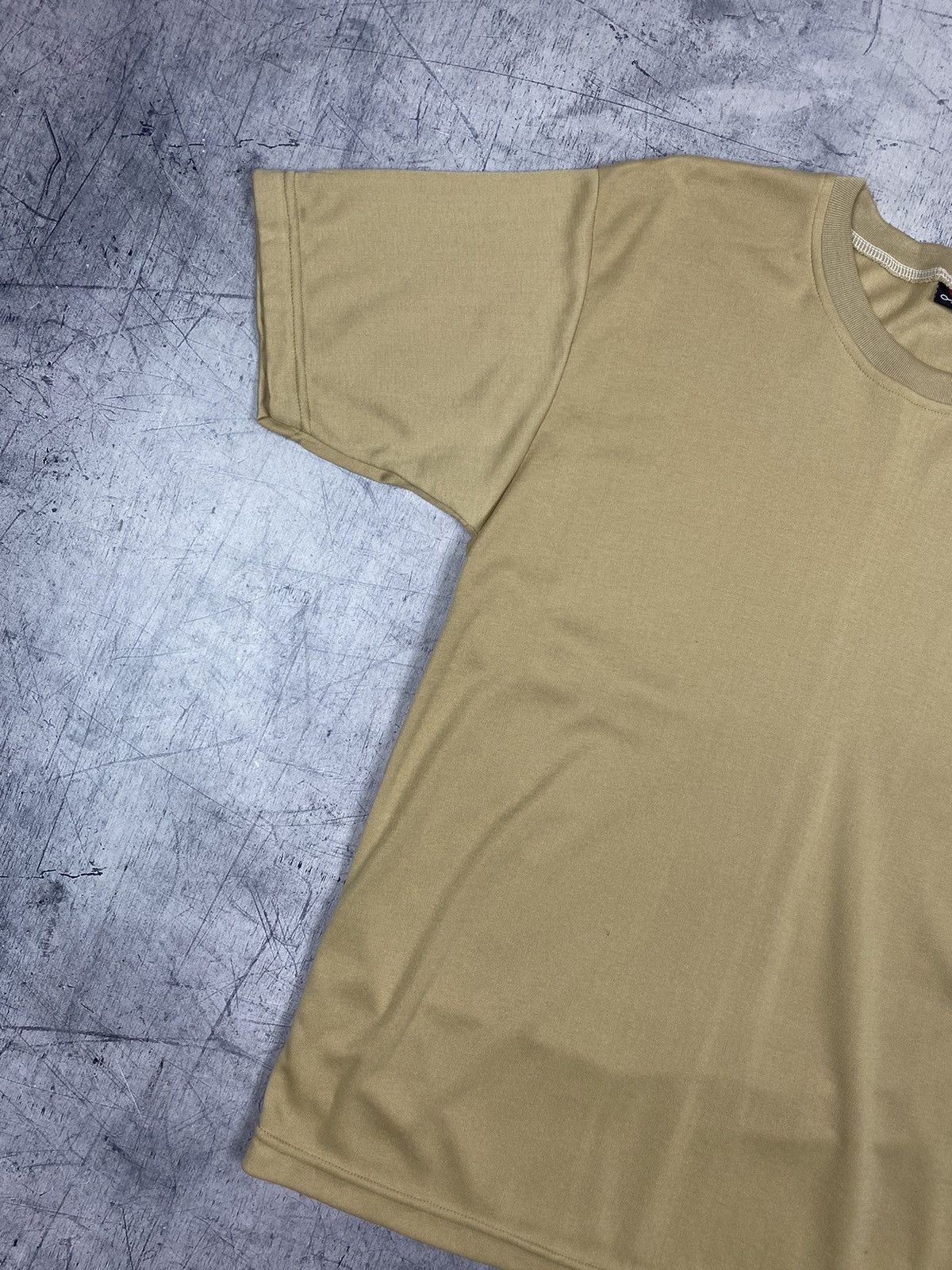 Oakley Vintage 00s Oakley Y2K Bootleg T Shirt Size US L / EU 52-54 / 3 - 5 Thumbnail