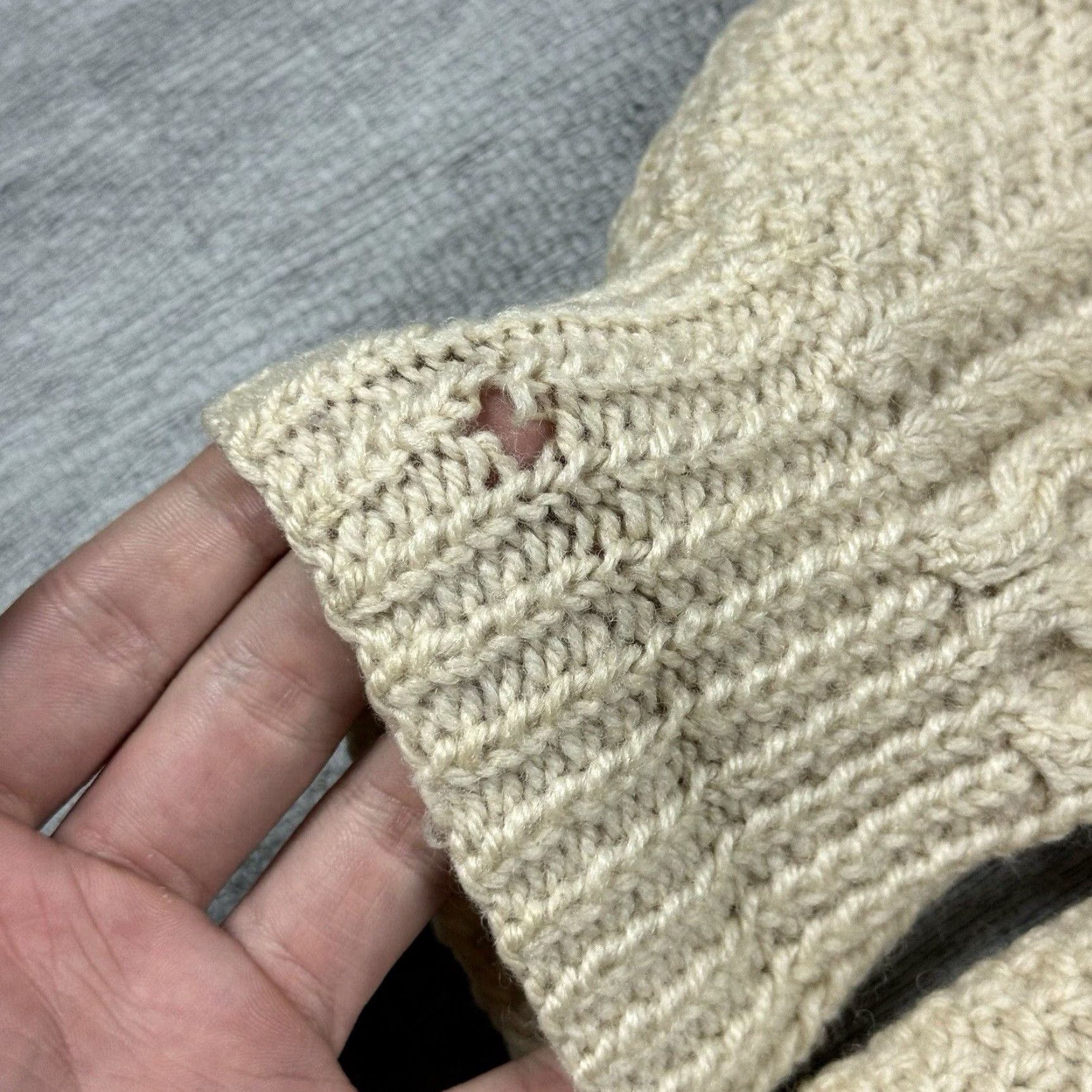 Lands' End VINTAGE Lands' End Irish Fisherman Sweater Mens Medium Heavy Wool Cable Knit Ivory All Seasons Size US M / EU 48-50 / 2 - 7 Thumbnail