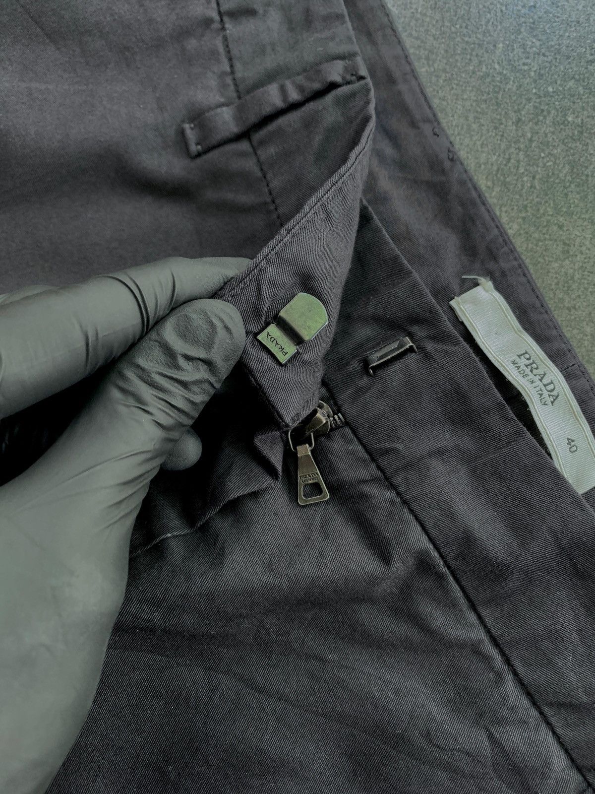 Prada FREE TAX! 2000s Flared Cropped Pants Size US 29 - 7 Thumbnail