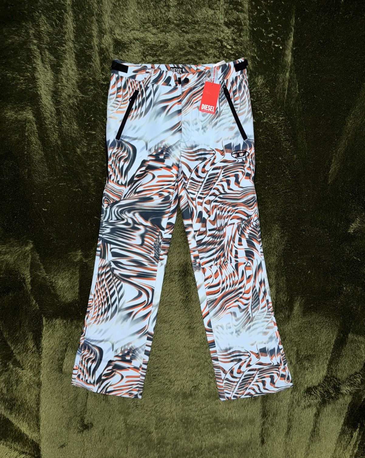 Diesel [32] DIESEL Optical Graphic Embroidered Logo Bootcut Pants Size US 32 / EU 48 - 1 Thumbnail