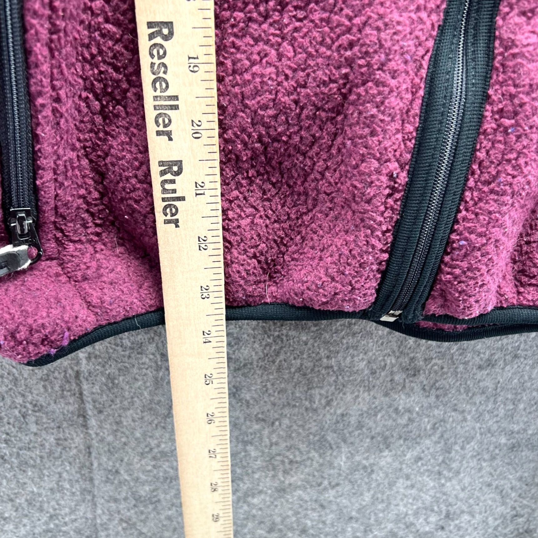 Vintage VINTAGE REI Fleece Jacket Women Small Burgundy Full Zip Sherpa Sweater Bomber Jacket Size S / US 4 / IT 40 - 4 Thumbnail