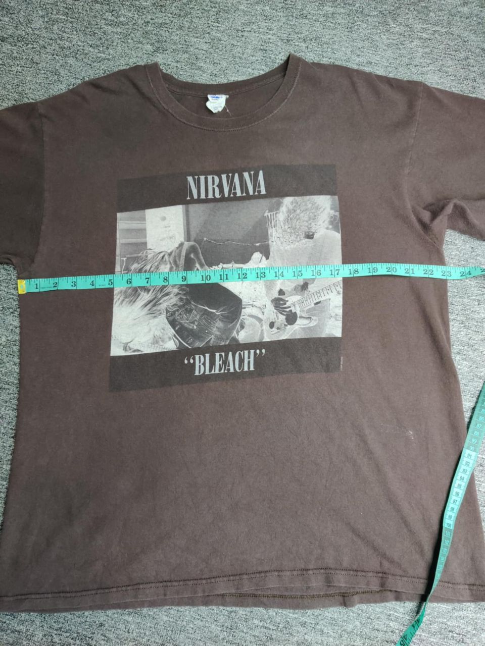 Band Tees Vintage Nirvana Bleach Band Tee Tshirt Size US XL / EU 56 / 4 - 10 Thumbnail