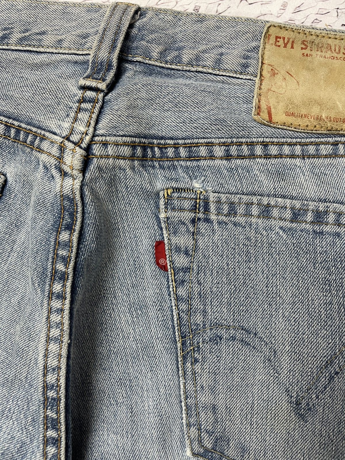 Levi's Levi’s premium vintage 90s made in USA blue washed jeans Size US 30 / EU 46 - 18 Thumbnail