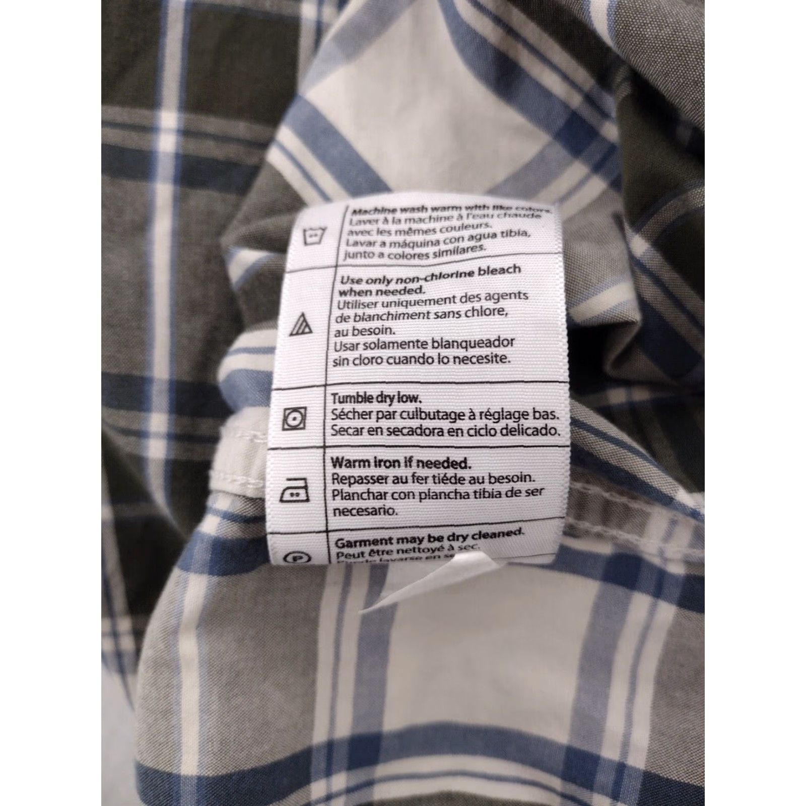 Carhartt Carhartt Button-Up Shirt Mens M Plaid Multicolor Cotton Blend Relaxed Pockets Button-Down Collar-Down Pop Brand: Carhartt Size US M / EU 48-50 / 2 - 6 Thumbnail