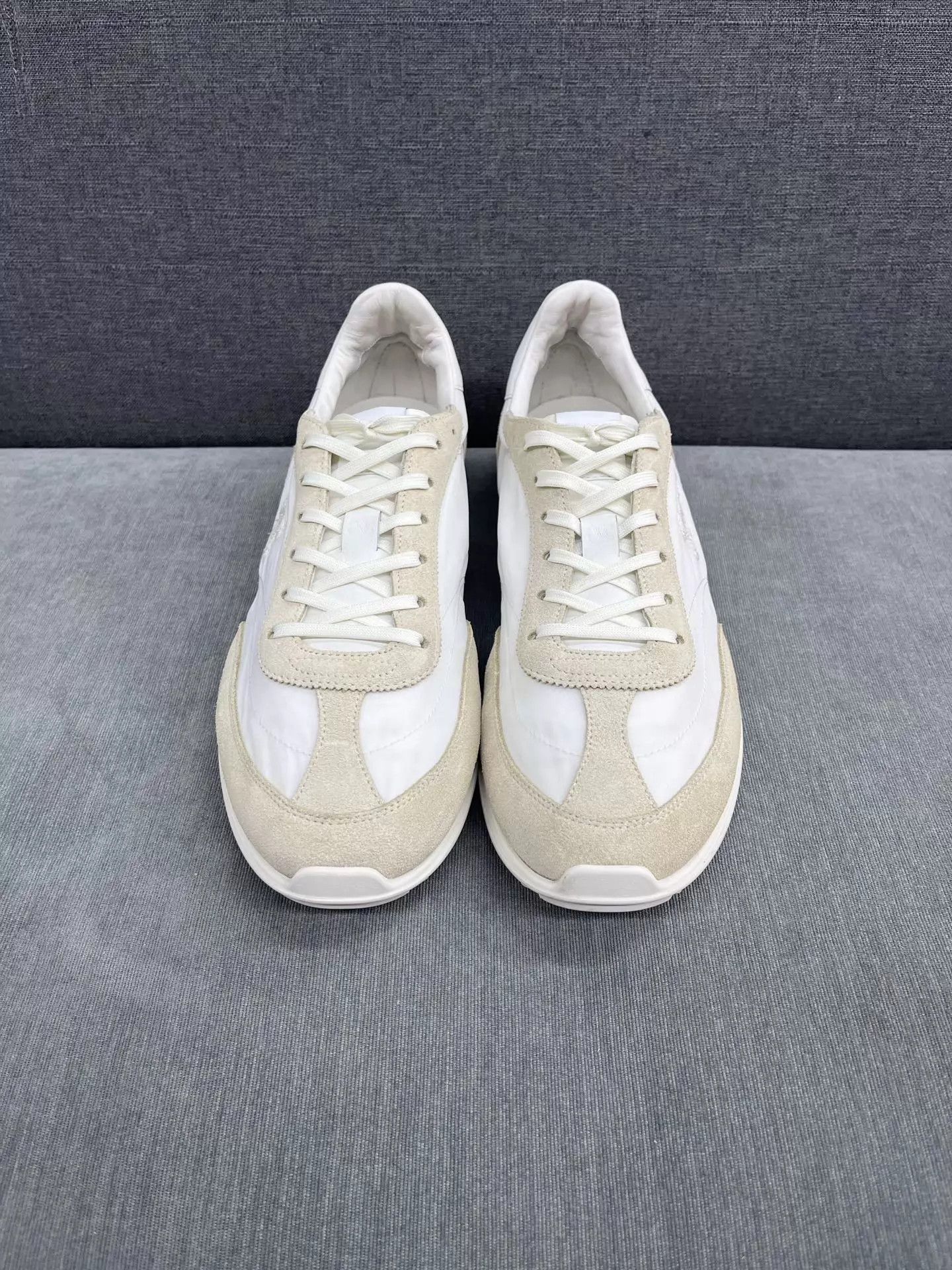 Celine CELINE Racer Triomphe Sneaker Ivory 43 99 New Size US 10 / EU 43 - 2 Thumbnail