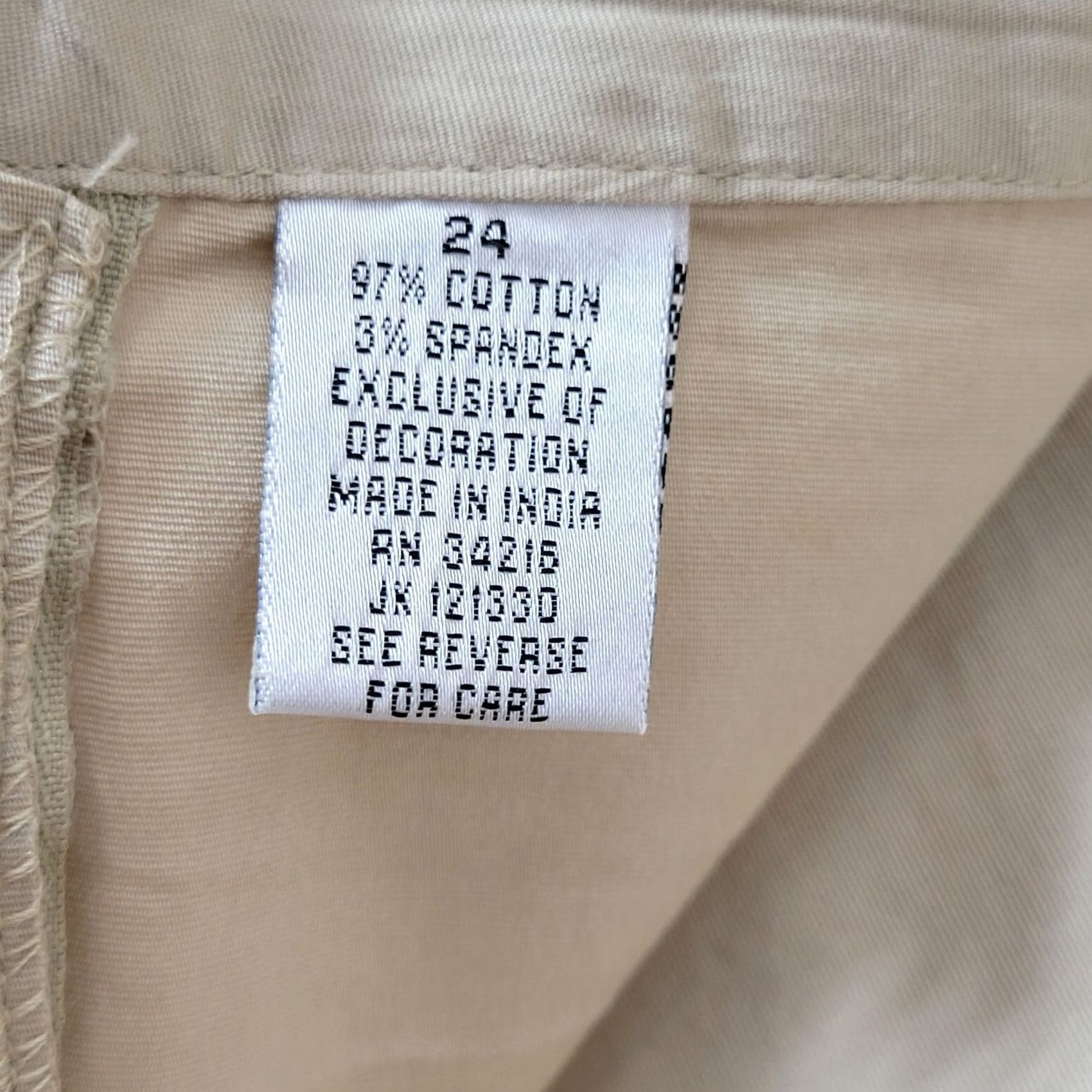 Vintage VINTAGE Fashion Bug Skirt Women Knee Length Beige Plus 24 Sequin Back Zip Stretch Woven Cotton Spandex Buy Now Womens Size 42" / US 20 - 5 Thumbnail